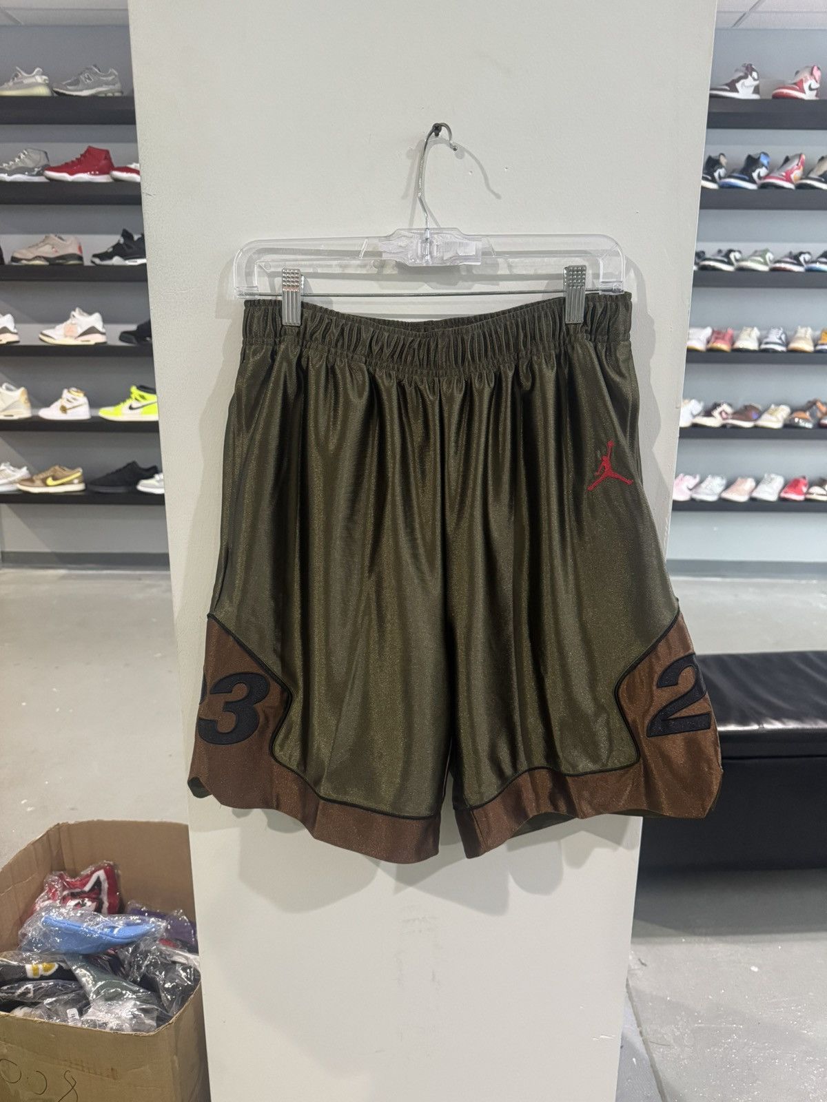 Jordan Brand × Supreme Supreme x Jordan Warm Up Shorts Olive