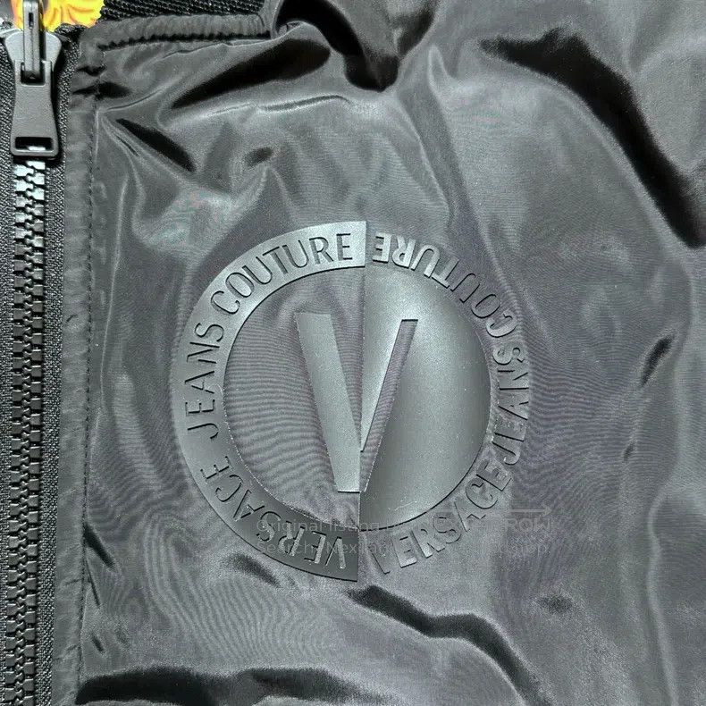 Versace Versace Black floral full print logo double-sided pilot Size US XS / EU 42 / 0 - 6 Thumbnail