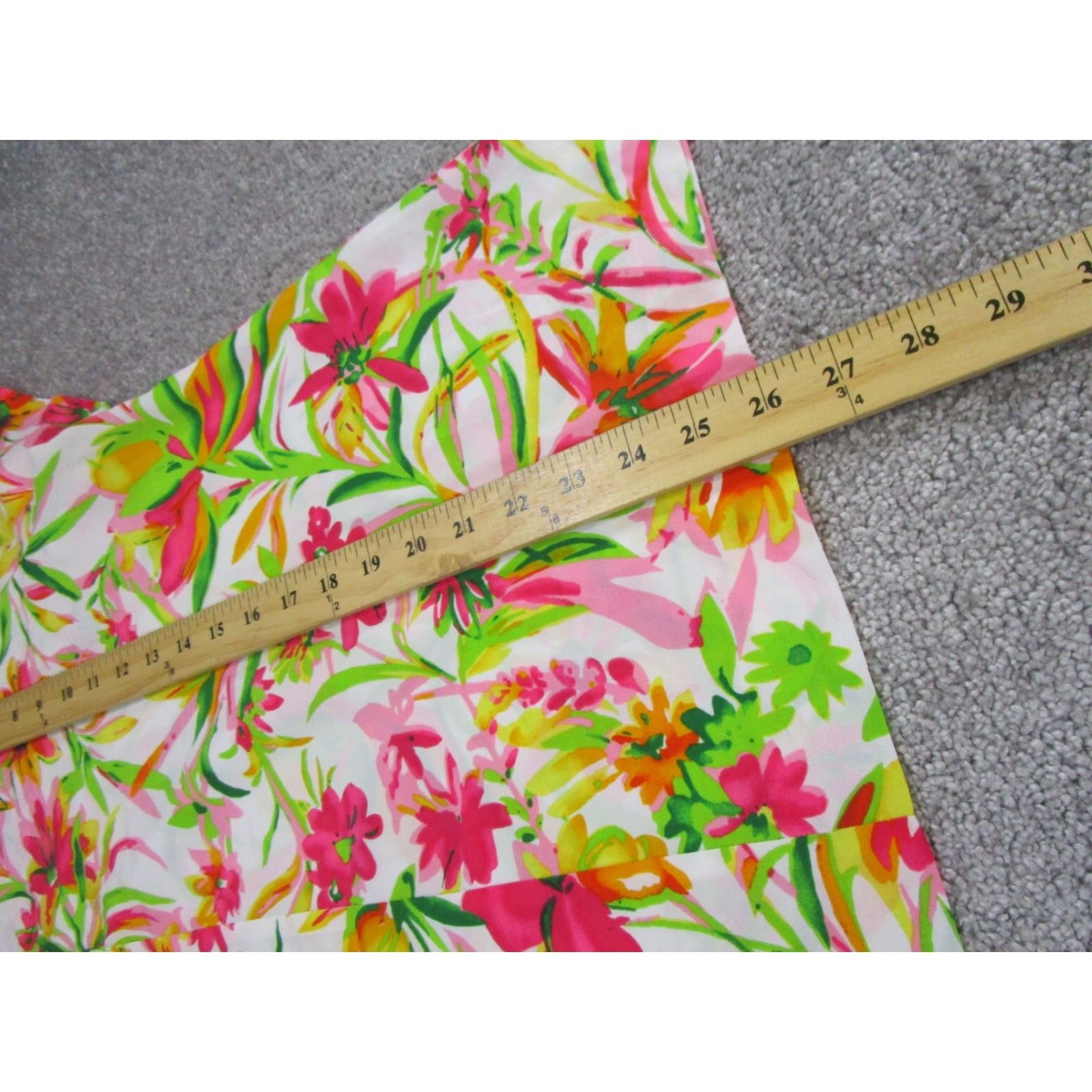 J.Crew J.Crew Shirt Womens XL White Floral Blouse Short Sleeve Womens XL White Floral Blouse Size XL / US 12-14 / IT 48-50 - 4 Thumbnail