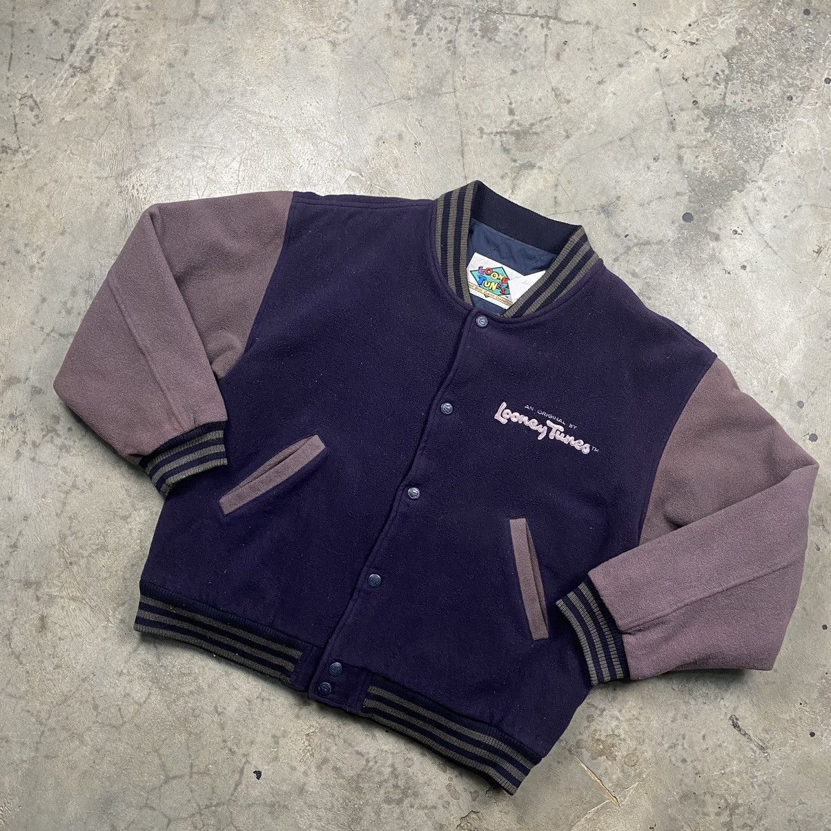 Vintage × Warner Bros Grail 90s Warner Bros Looney Tunes Wool Varsity Jacket Size US M / EU 48-50 / 2 - 6 Thumbnail