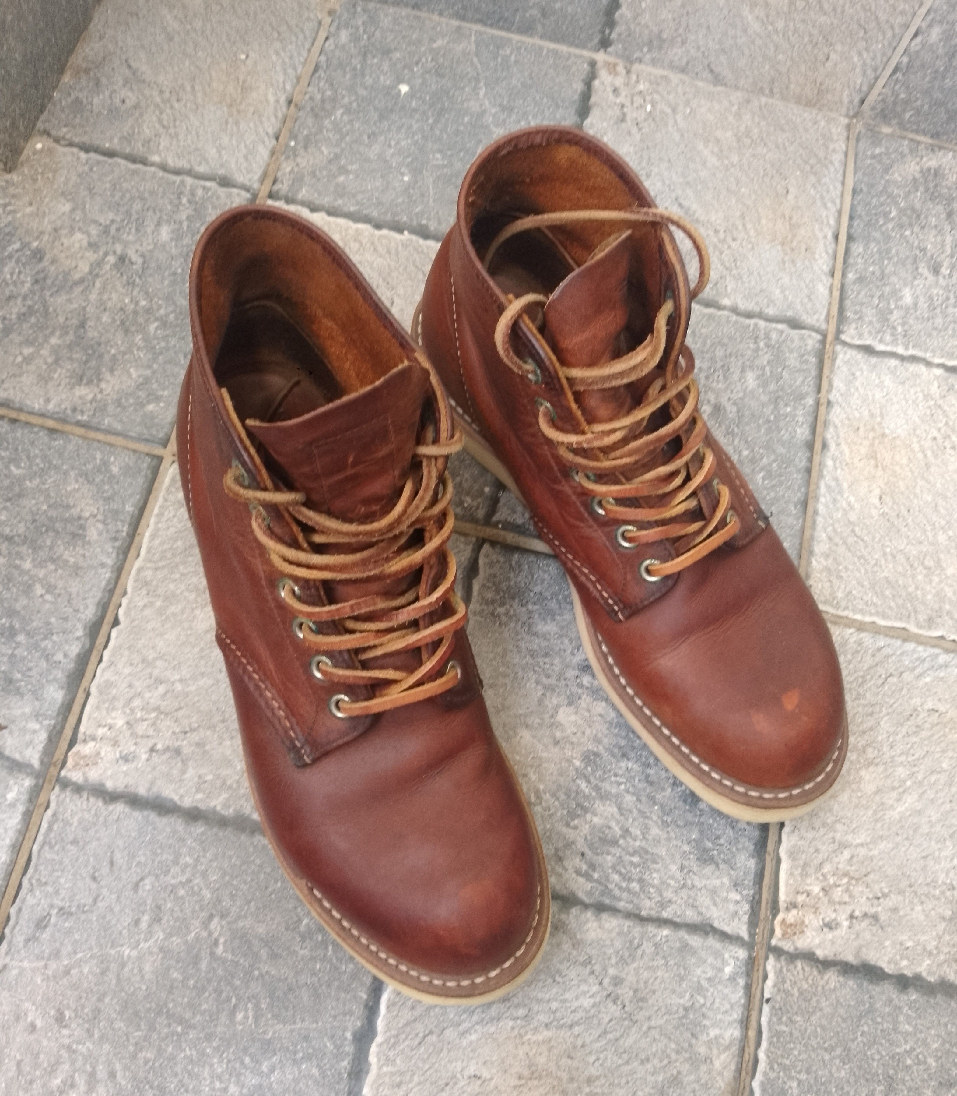 Red Wing Redwing 9111 heritage classic round toe boots Size US 7 / EU 40 - 3 Thumbnail