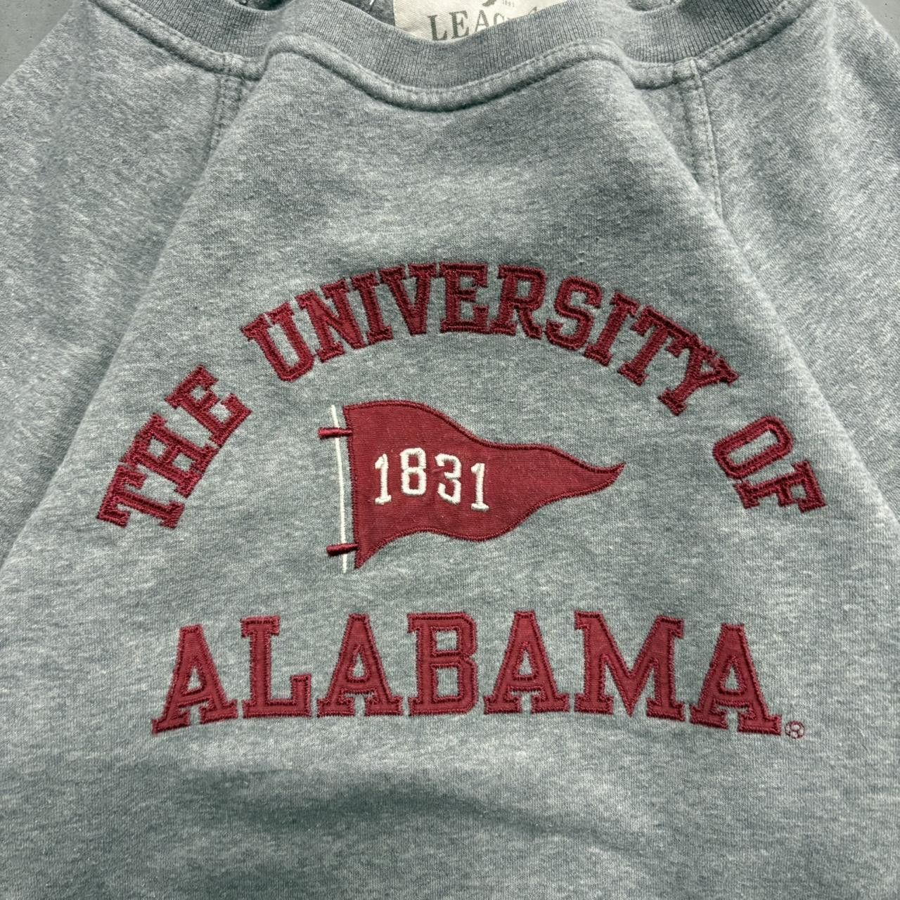 Vintage Crazy Vintage Y2K/2000s The University Of Alabama Crimson Tide Grey Collegiate Sweatshirt! Size US M / EU 48-50 / 2 - 2 Thumbnail