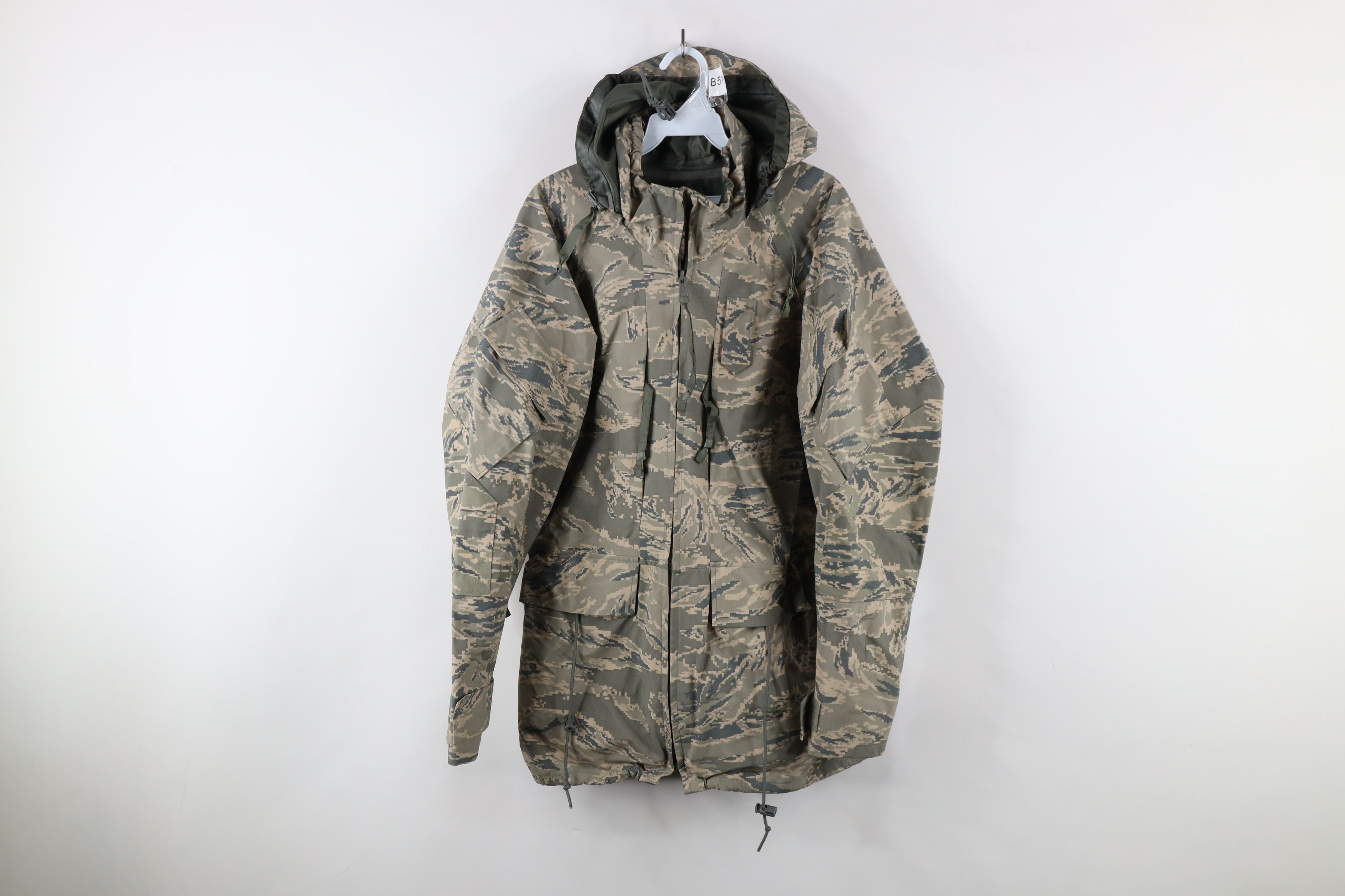 Vintage Vintage US Military Waterproof Stripe Camouflage Jacket Size US M / EU 48-50 / 2 - 1 Thumbnail