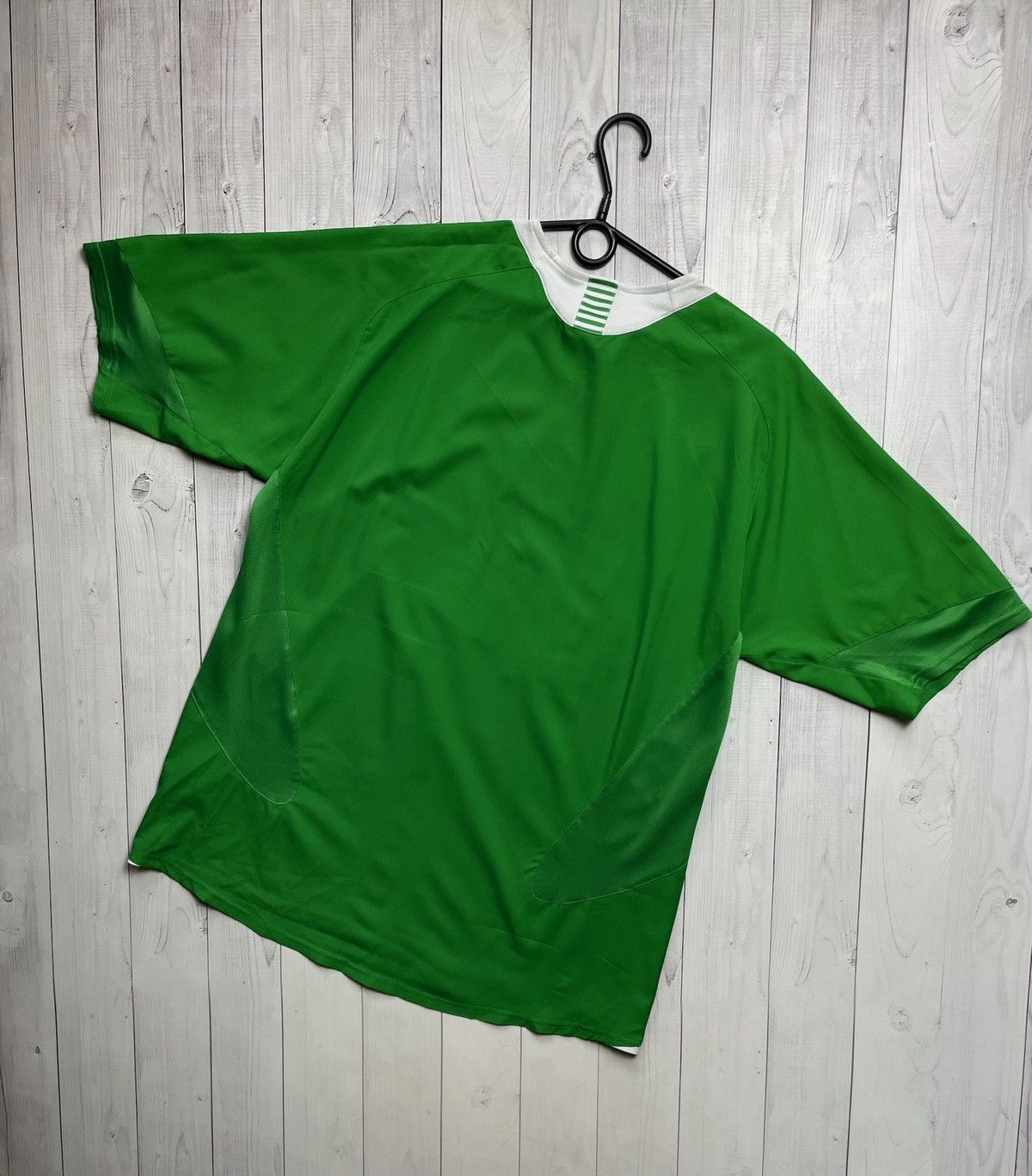Nike × Vintage Vintage Nike Celtic soccer jersey size L green Size US L / EU 52-54 / 3 - 9 Thumbnail