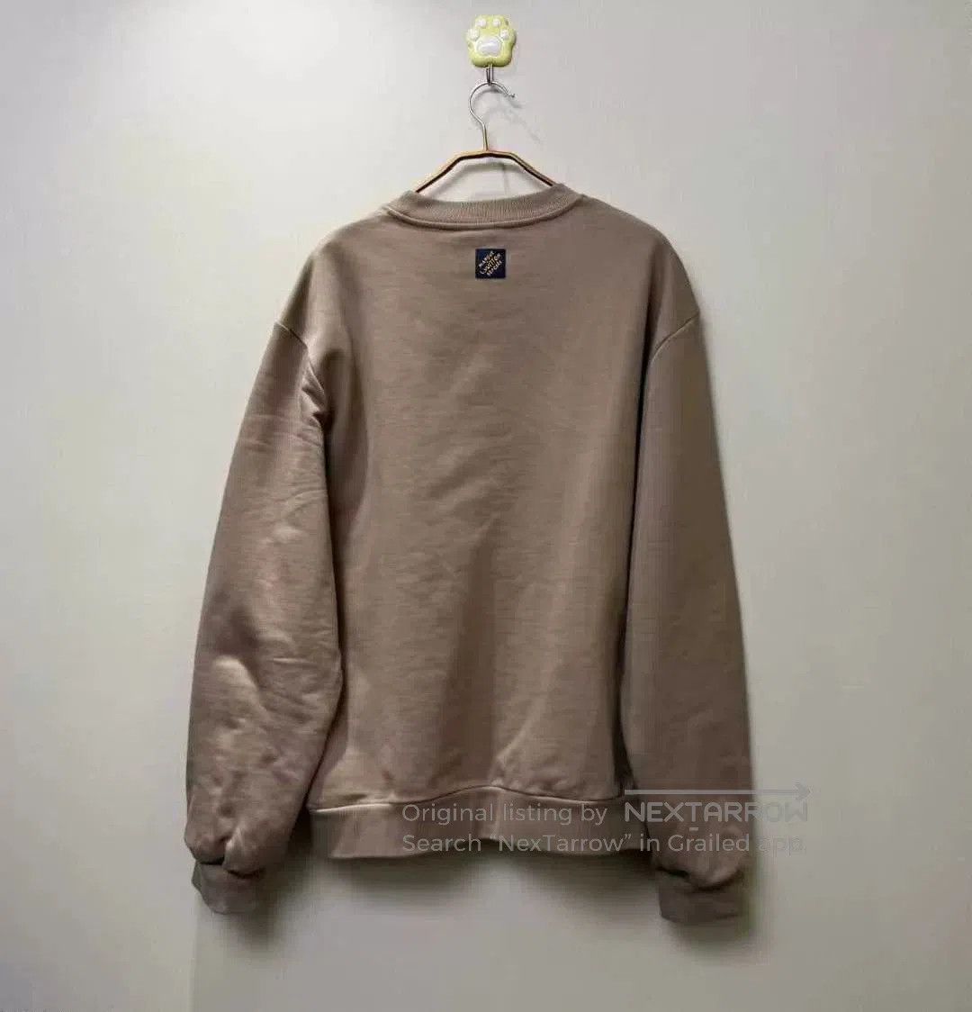Louis Vuitton louis vuitton khaki embroidered logo sweatshirt. Size US L / EU 52-54 / 3 - 4 Thumbnail