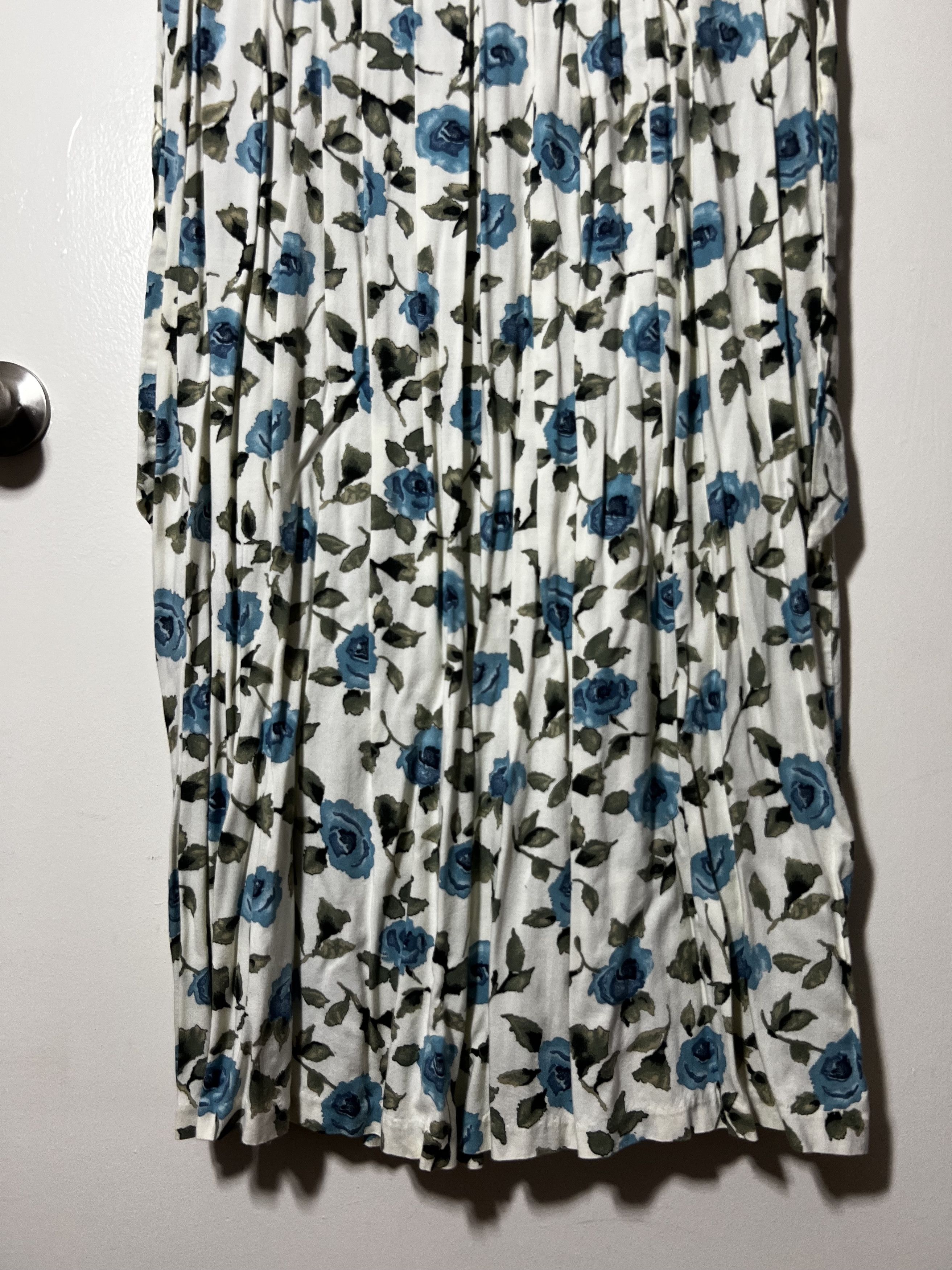 Other × Vintage Vintage 80's R&K Originals White and Blue Floral Maxi Dress Size L / US 10 / IT 46 - 4 Thumbnail