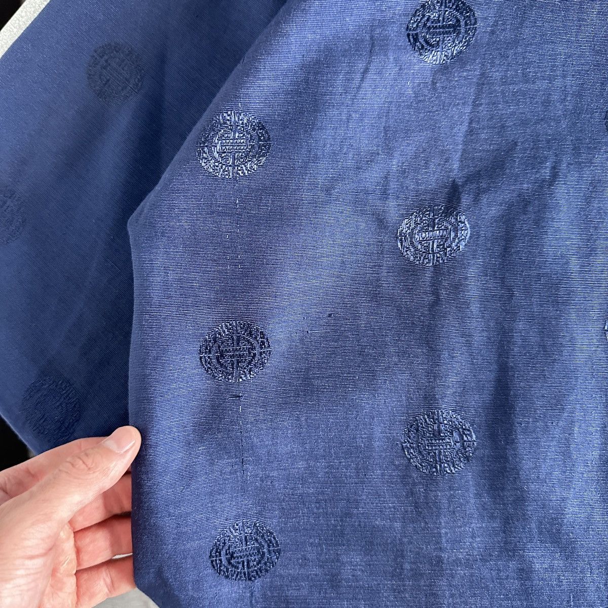 Vintage Vintage 90s 100% Silk Monogram Japanese style kimono shirt Size US L / EU 52-54 / 3 - 4 Thumbnail