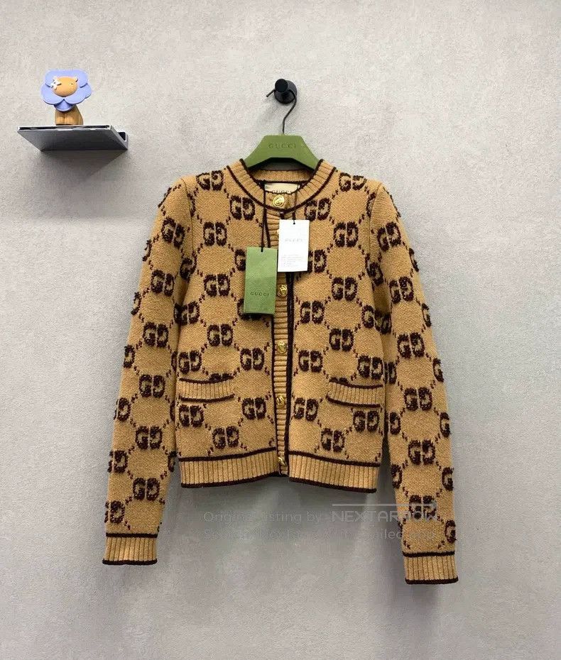 Gucci Gucci Logo pattern full-print camel-coloured long-sleeved Size XXS / US 00 / IT 34 - 1 Thumbnail