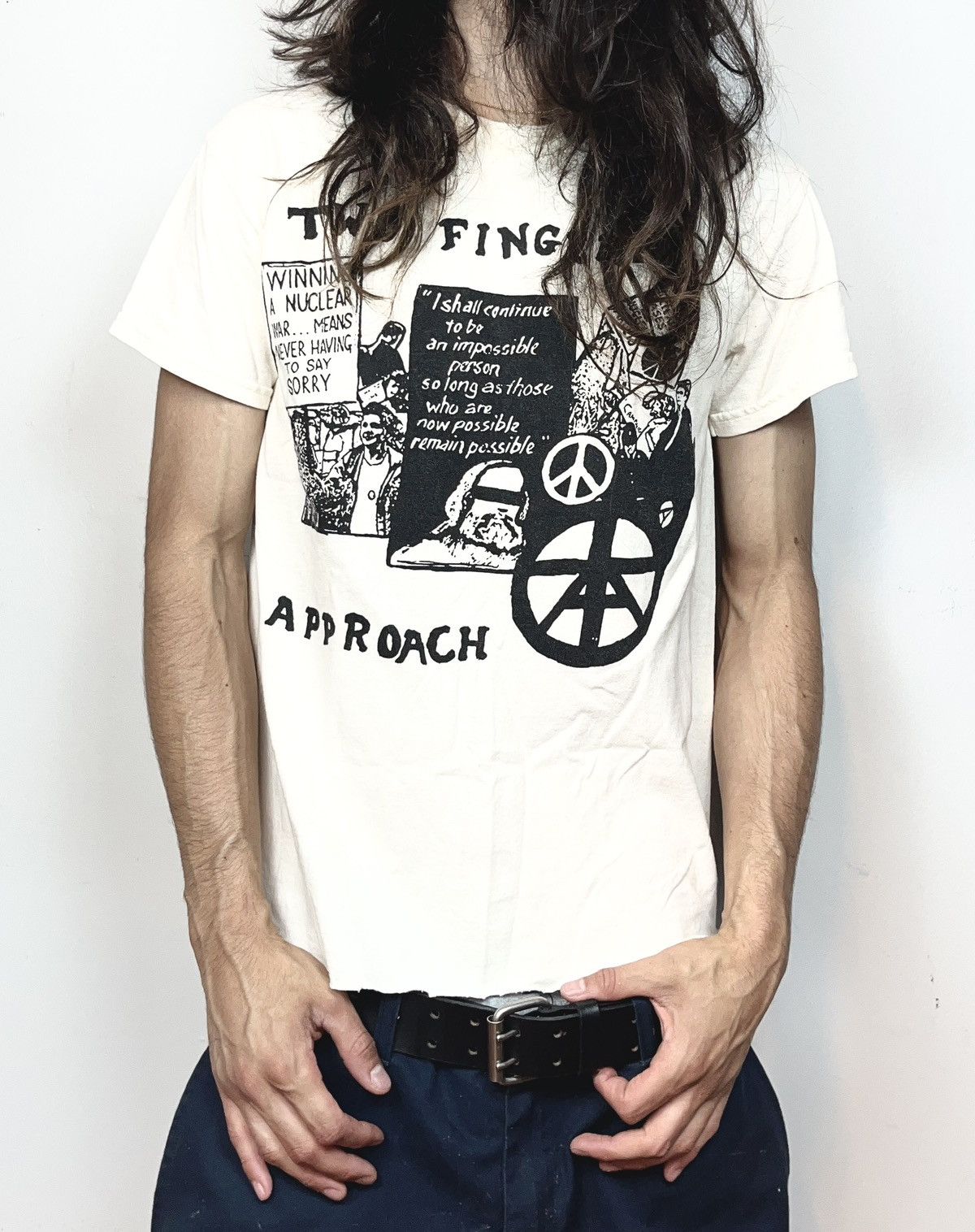 Gildan × Japanese Brand Two Fingered Approach Band Tee Size US S / EU 44-46 / 1 - 1 Thumbnail
