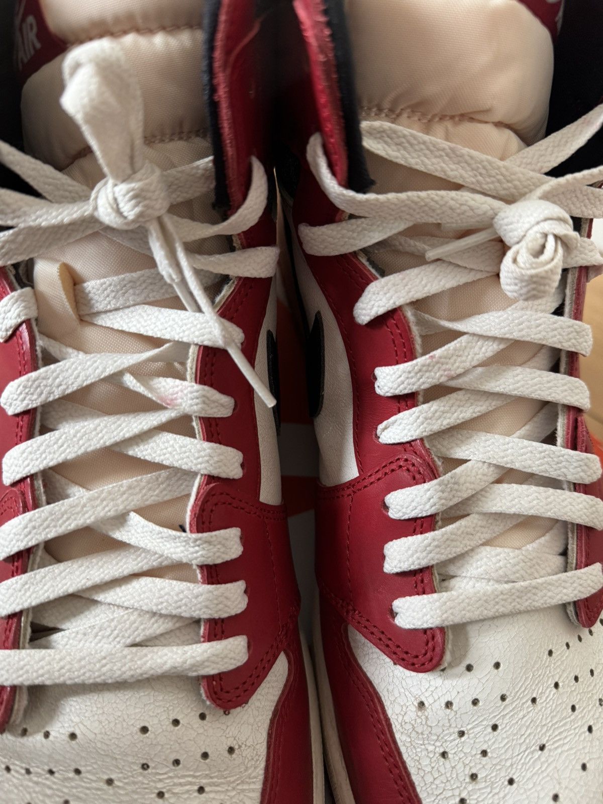 Jordan Brand Air Jordan 1 Retro High OG Chicago Lost & Found Size US 15 / EU 48 - 10 Thumbnail