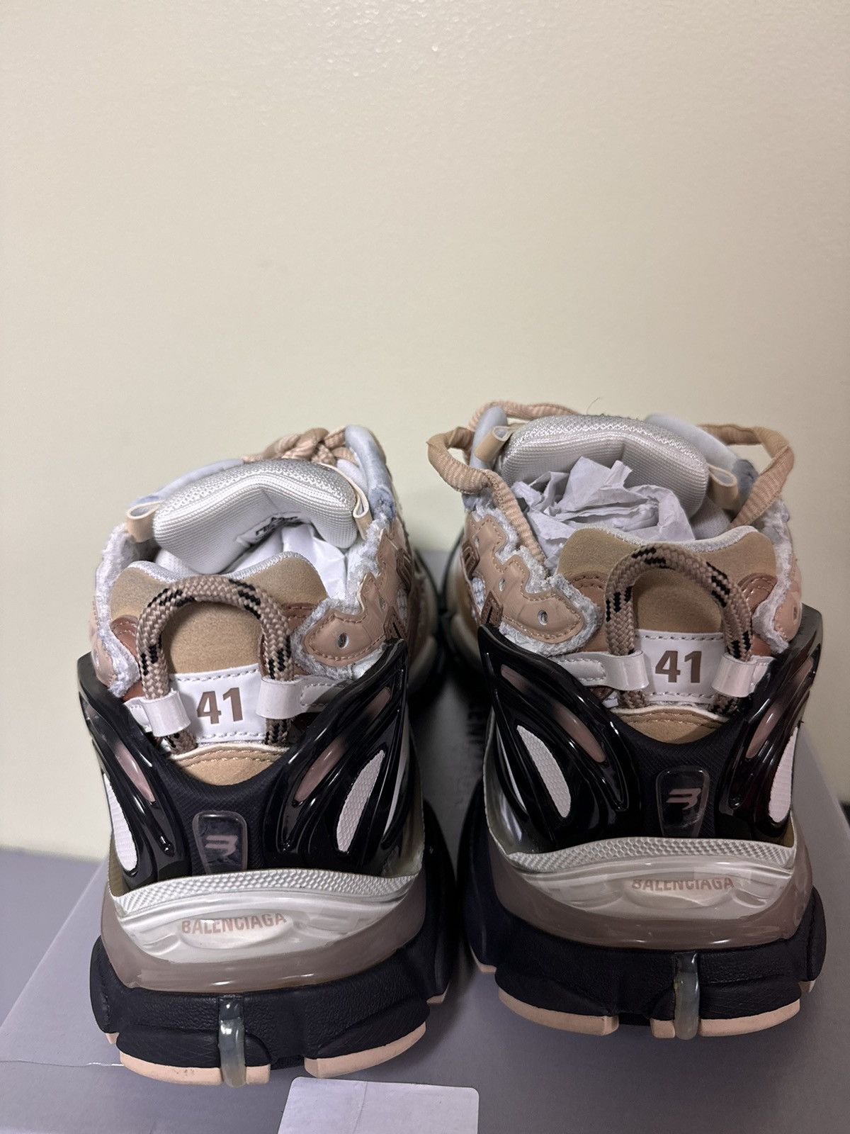 Balenciaga Balenciaga khaki runner 41 Size US 8 / EU 41 - 6 Thumbnail