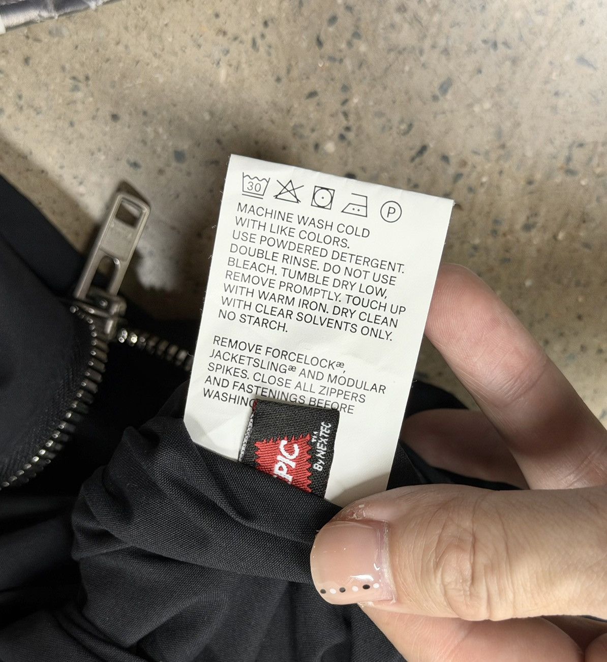Acronym Acronym J1WB-E Jacket ，black，M Size US M / EU 48-50 / 2 - 15 Thumbnail