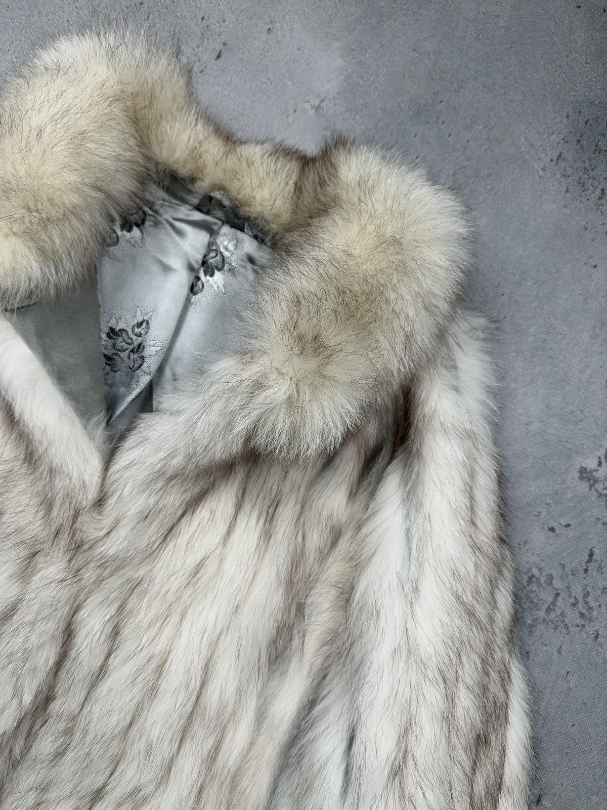 Sagafurs Vintage Saga Fox Real Fur Coat Ivory Grey Luxury Jacket 80s Size S / US 4 / IT 40 - 7 Thumbnail