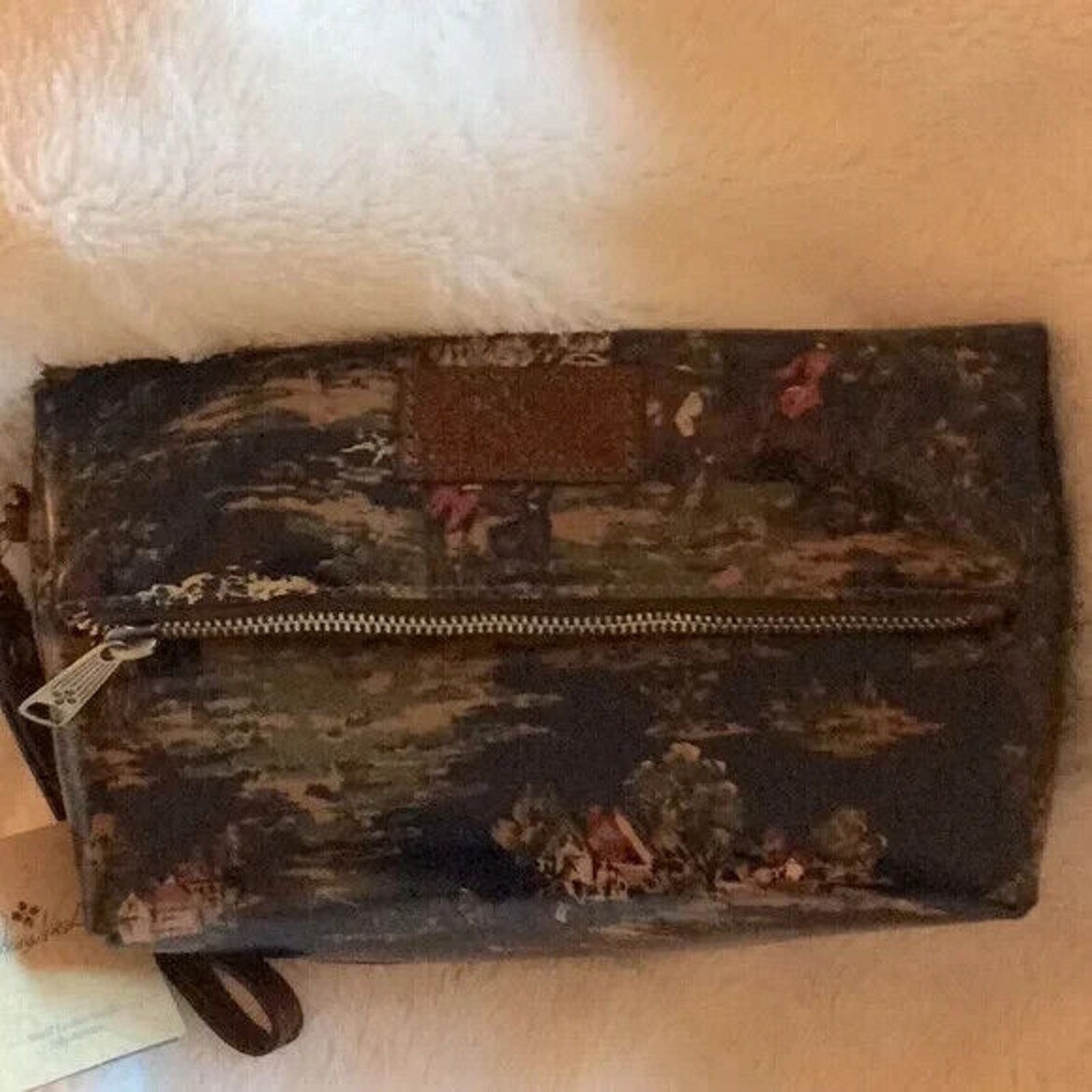 Patricia Nash Patricia Nash 100% Leather Wristlet Magnetic Fold Over Top S Size ONE SIZE - 5 Thumbnail