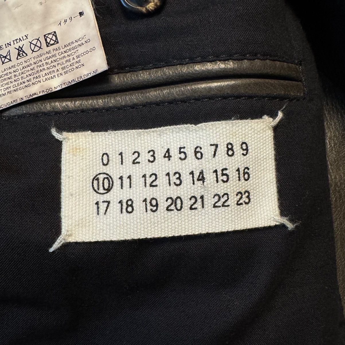 Maison Margiela AW2005 Maison Margiela Leather Blazer Jacket Size US M / EU 48-50 / 2 - 17 Thumbnail