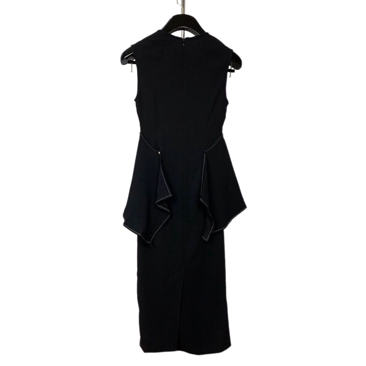 Sportmax Sportmax Black V-neck Sleeveless Dress K26WX Size XS / US 0-2 / IT 36-38 - 2 Thumbnail