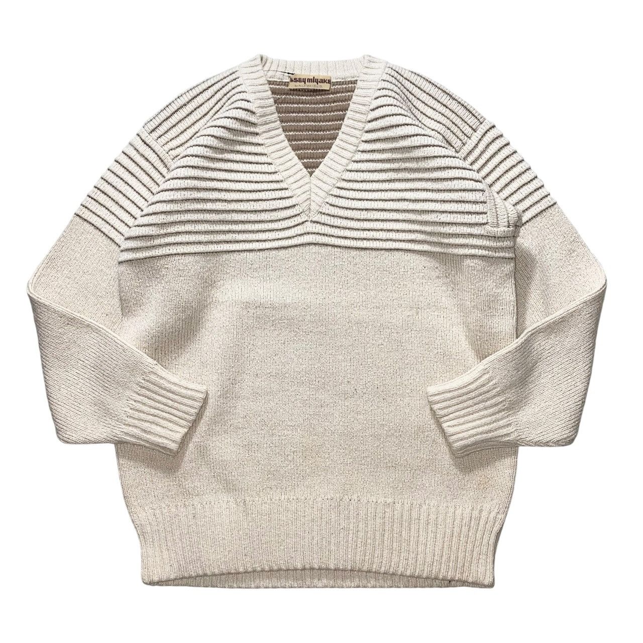 Issey Miyake ISSEY MIYAKE 1970s V-neck sweater Size US M / EU 48-50 / 2 - 1 Thumbnail