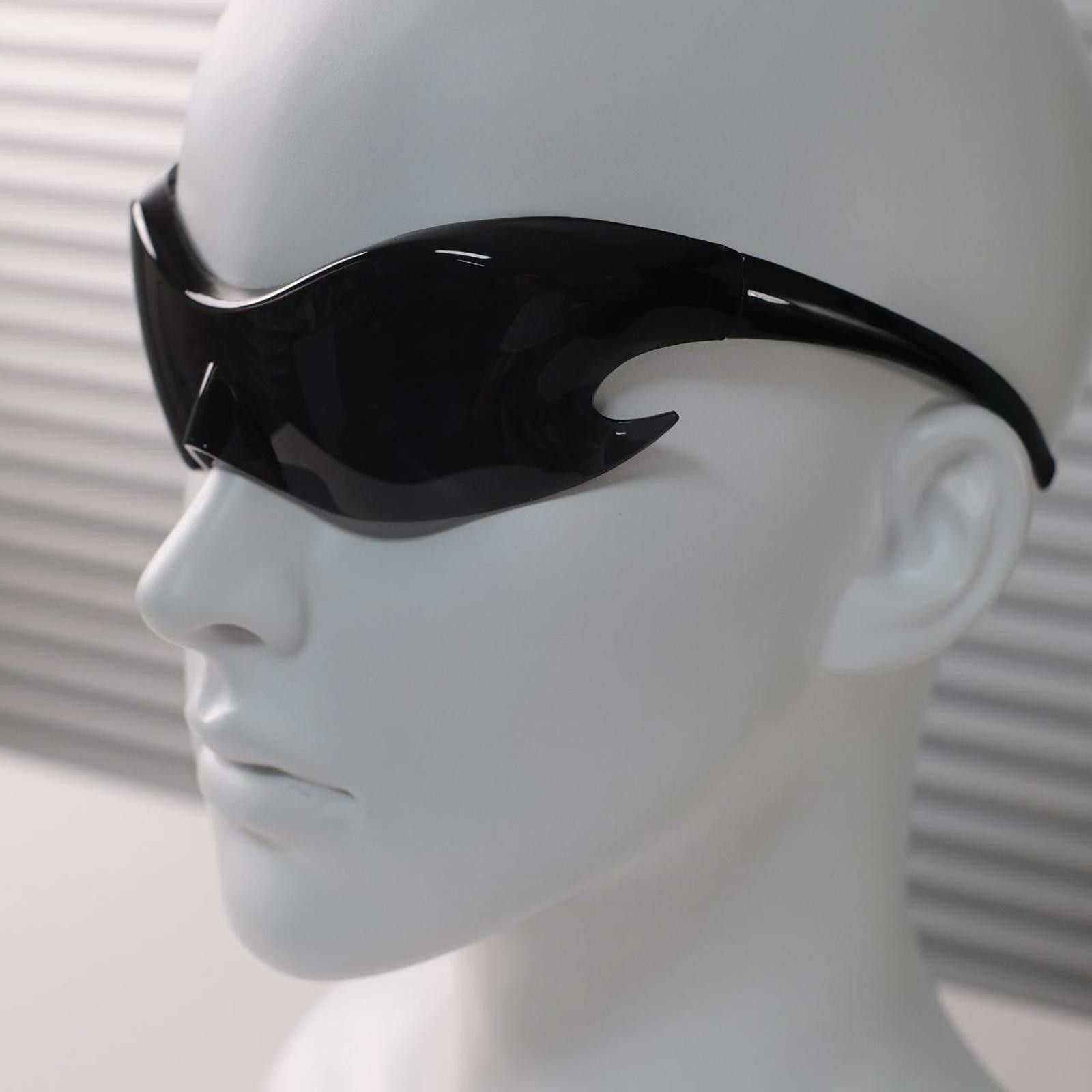 Japanese Brand Y2k Vtg Avant Garde Futuristic Black Sunglasses Unisex OS Size ONE SIZE - 2 Thumbnail