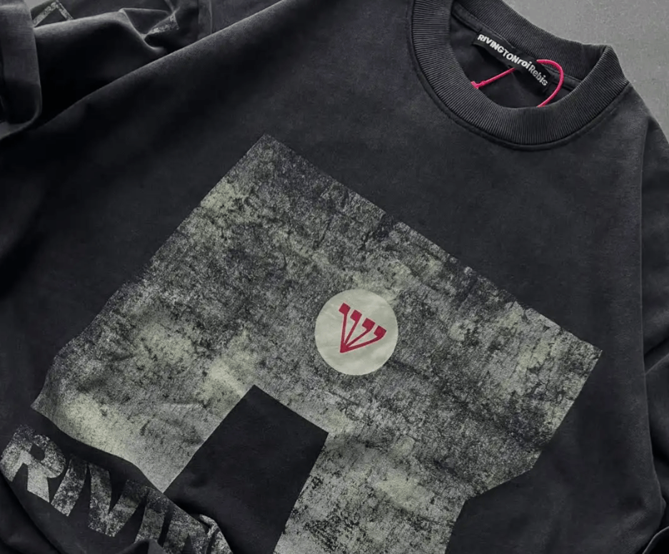 Vision Streetwear Y2K oversized letter print short-sleeved Size US S / EU 44-46 / 1 - 7 Thumbnail