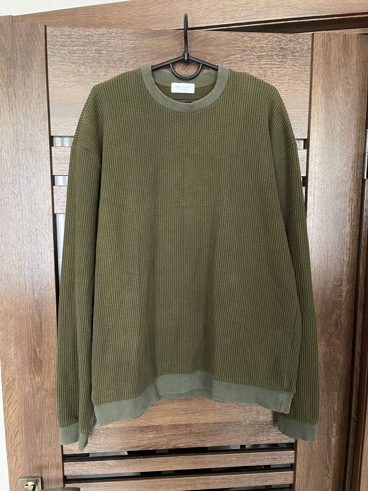 John Elliott FW18 John Elliott Faded Sweatshirt Crewneck USA Size US L / EU 52-54 / 3 - 1 Thumbnail