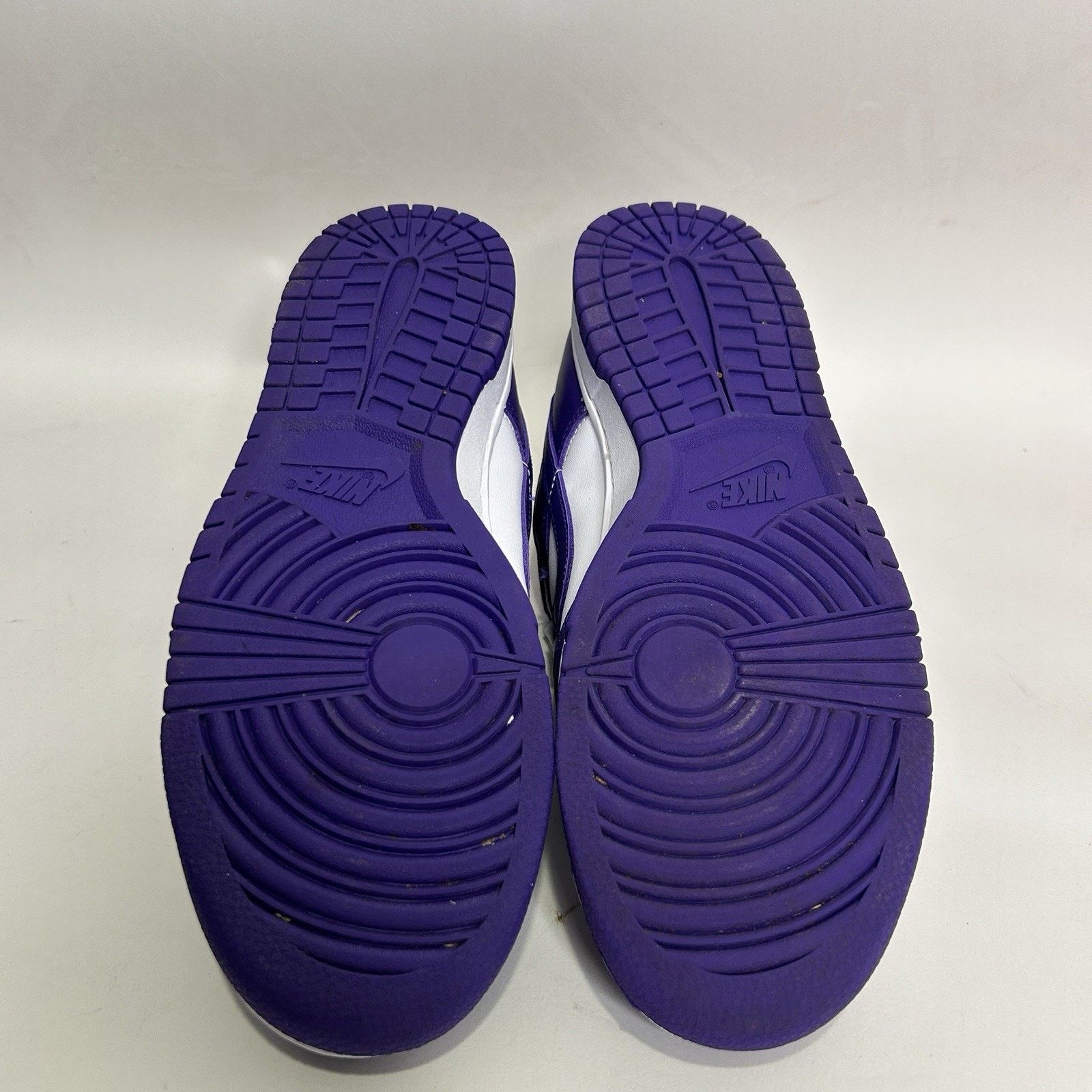 Nike Nike Dunk Low Retro "Championship Court Purple" Size US 9.5 / EU 42-43 - 7 Thumbnail