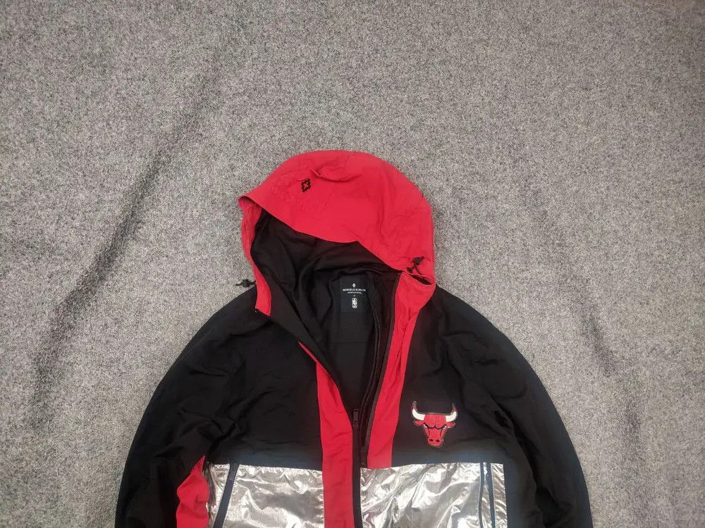 Marcelo Burlon Marcelo Burlon of Milan NBA Chicago Bulls Windbreaker Jacket Size US XL / EU 56 / 4 - 1 Thumbnail