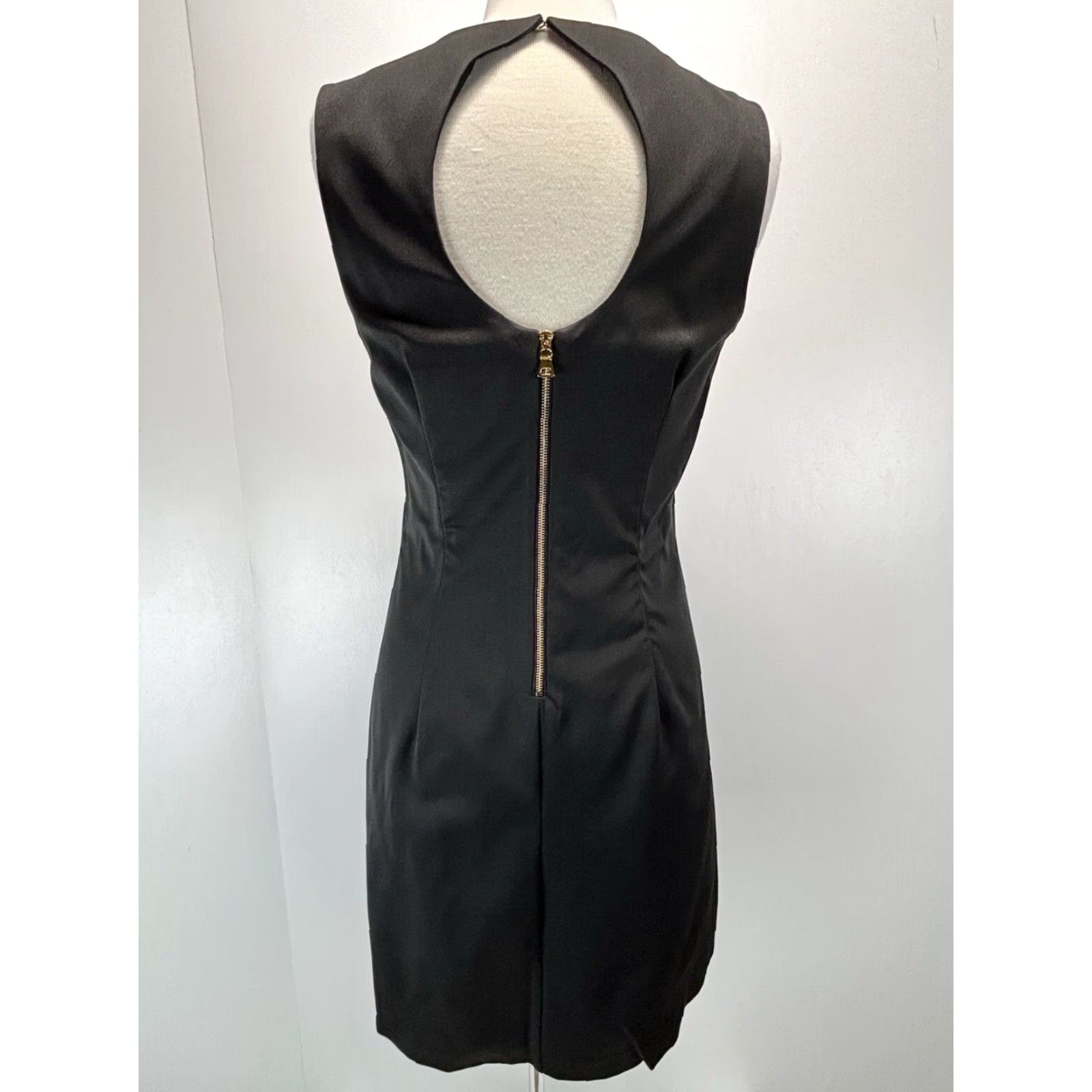 Nicole Miller Nicole Miller 3D Floral Black Mini Dress Sz 12 Women’s Sleeveless Sheath Size L / US 10 / IT 46 - 3 Thumbnail