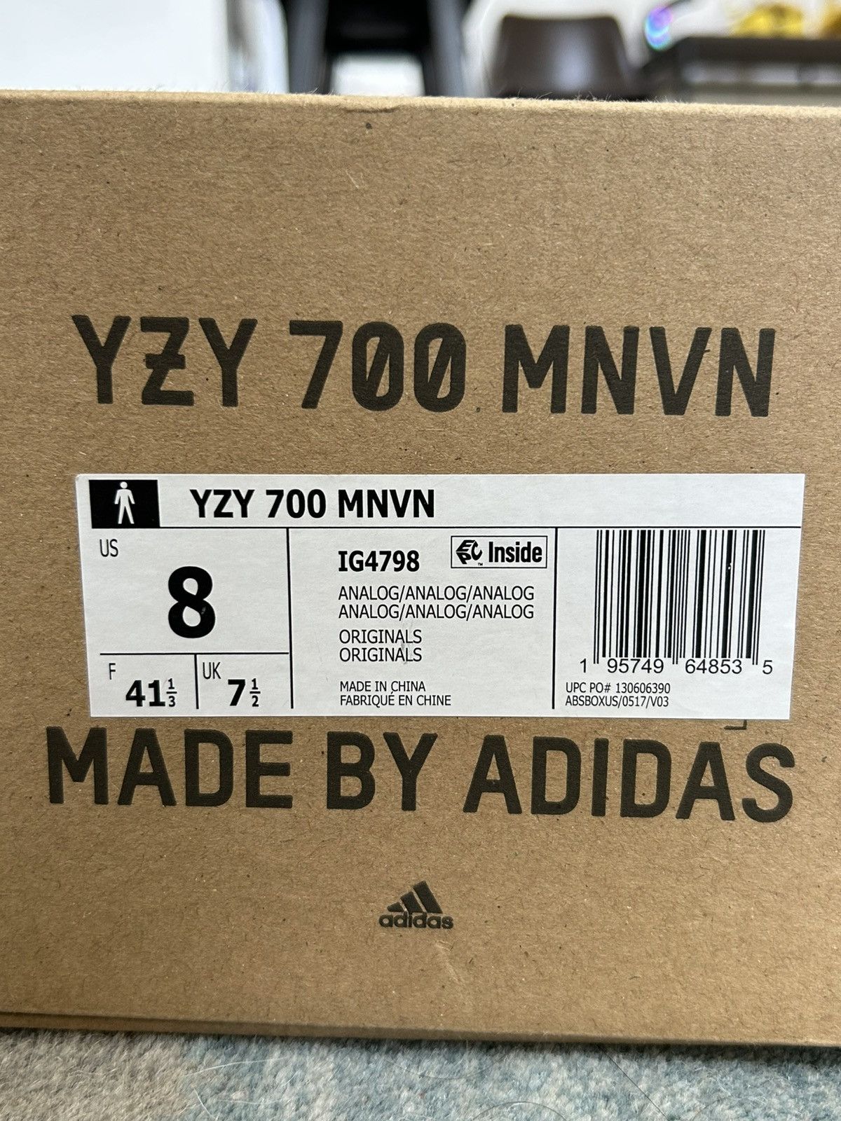 Yeezy Adidas Yeezy boost 700 mnvn laceless analog Size US 8 / EU 41 - 11 Thumbnail