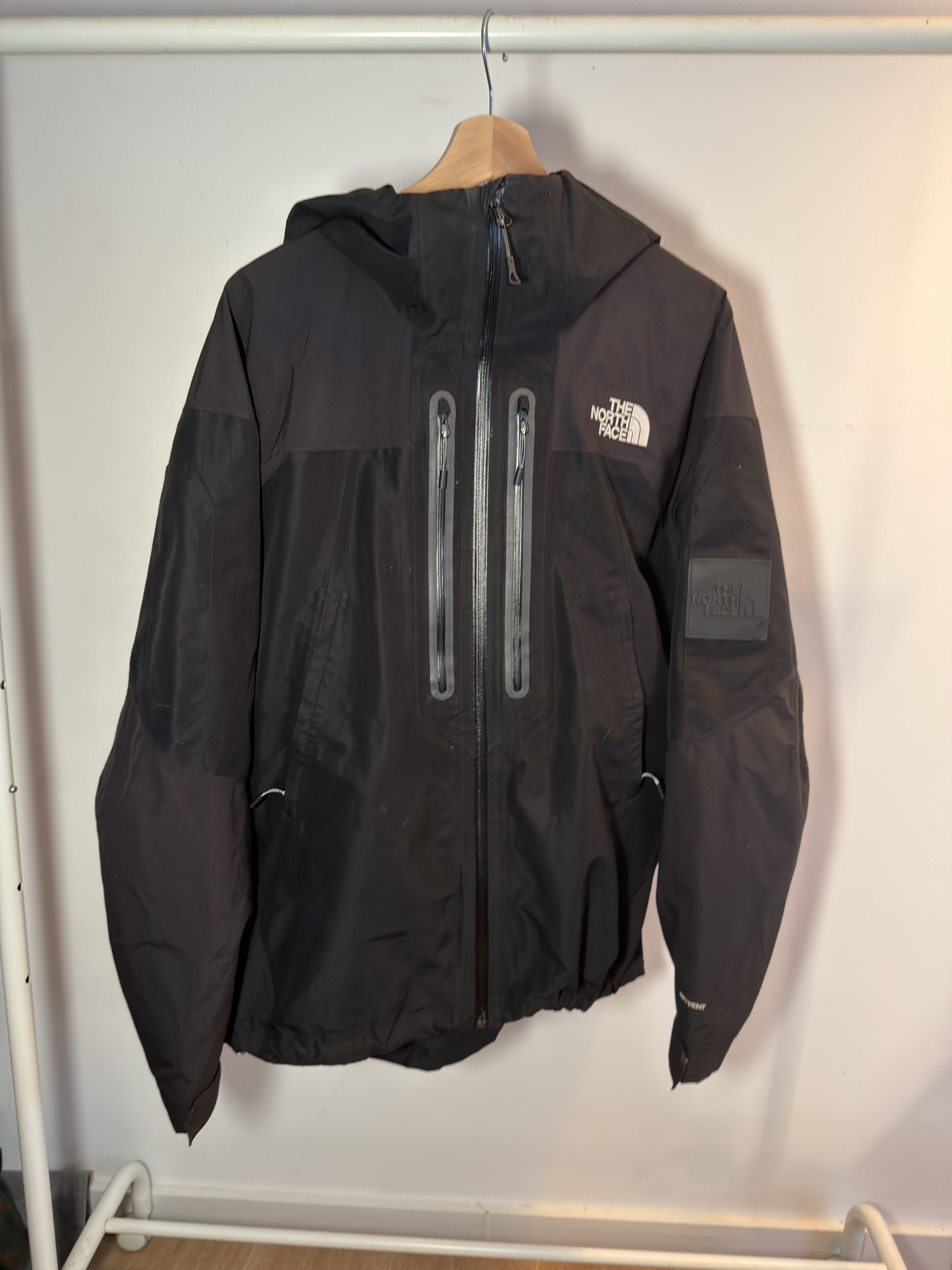 The North Face The North Face Men's NSE Transverse 2L DryVent Jacket Size US L / EU 52-54 / 3 - 1 Thumbnail