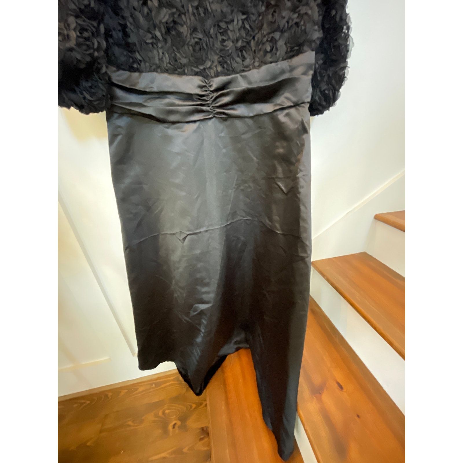 Shein NWT Shein Modely Plus 3D Flowers Puff Sleeve Ruched Dress Size XXL / US 16-18 / IT 52-54 - 11 Thumbnail