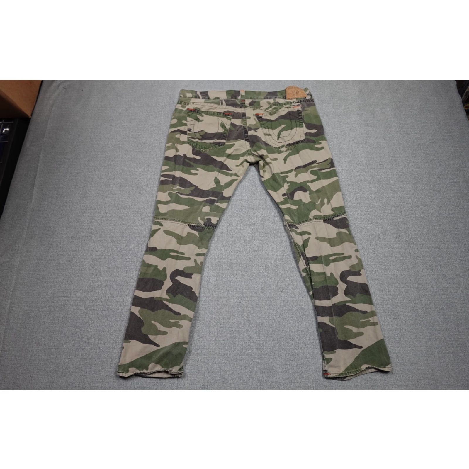 True Religion True Religion Pants Mens 44x34 Brown Woodland Chino Straight Hunting Outdoors Size US 44 / EU 60 - 4 Thumbnail