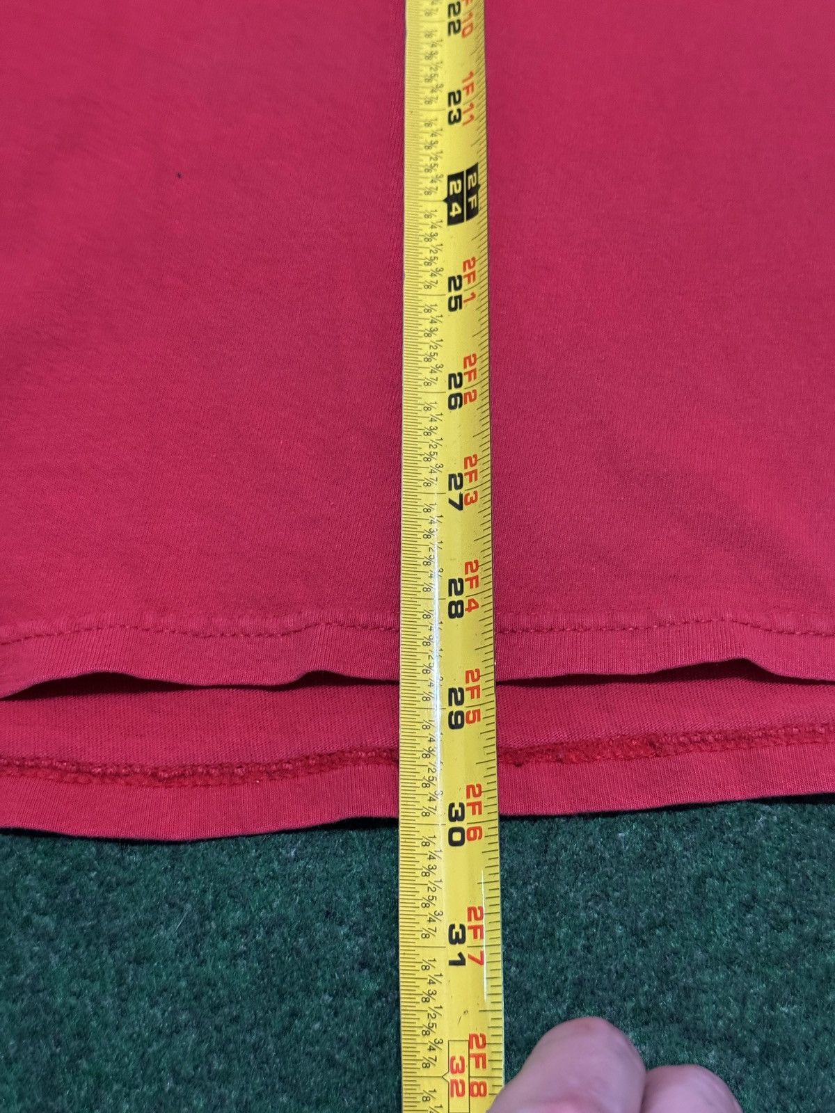Nike Vintage Y2K Nike Nebraska University Football Lrg T Shirt Size US L / EU 52-54 / 3 - 7 Thumbnail