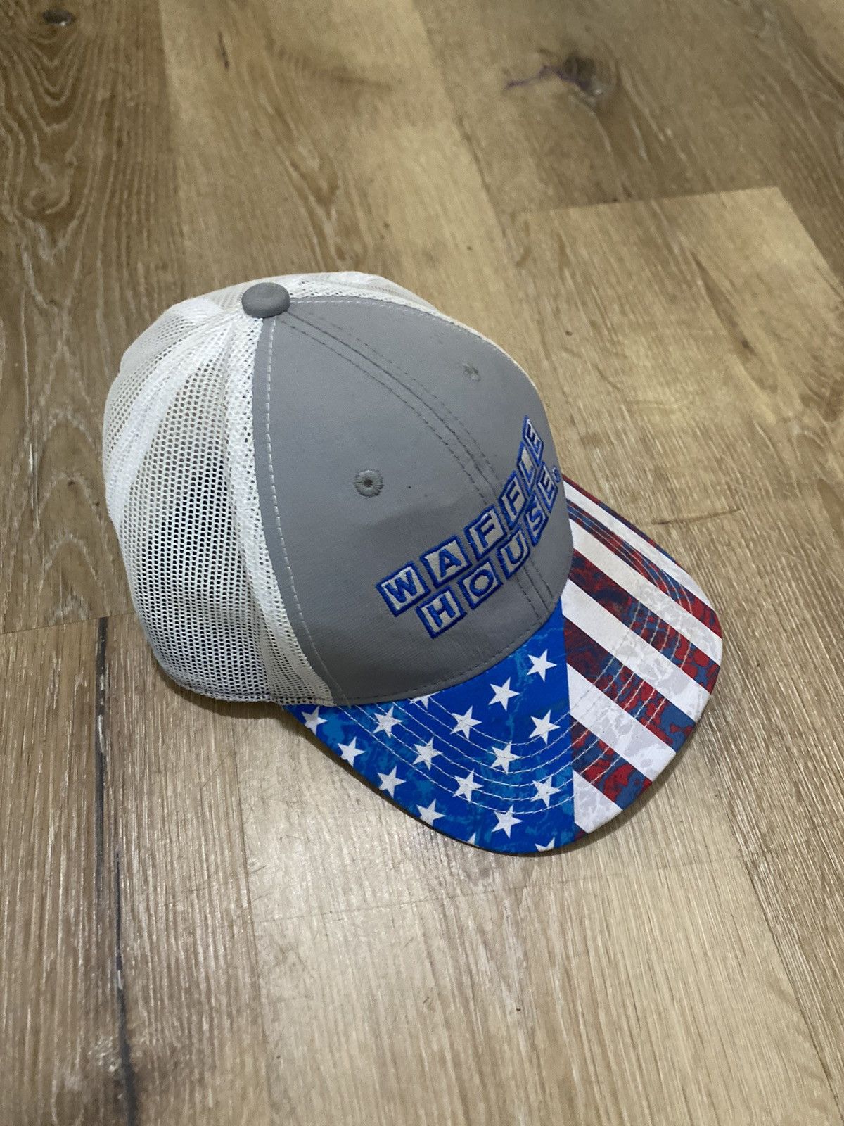 Other Waffle House trucker cap #streetwear Size ONE SIZE - 3 Thumbnail