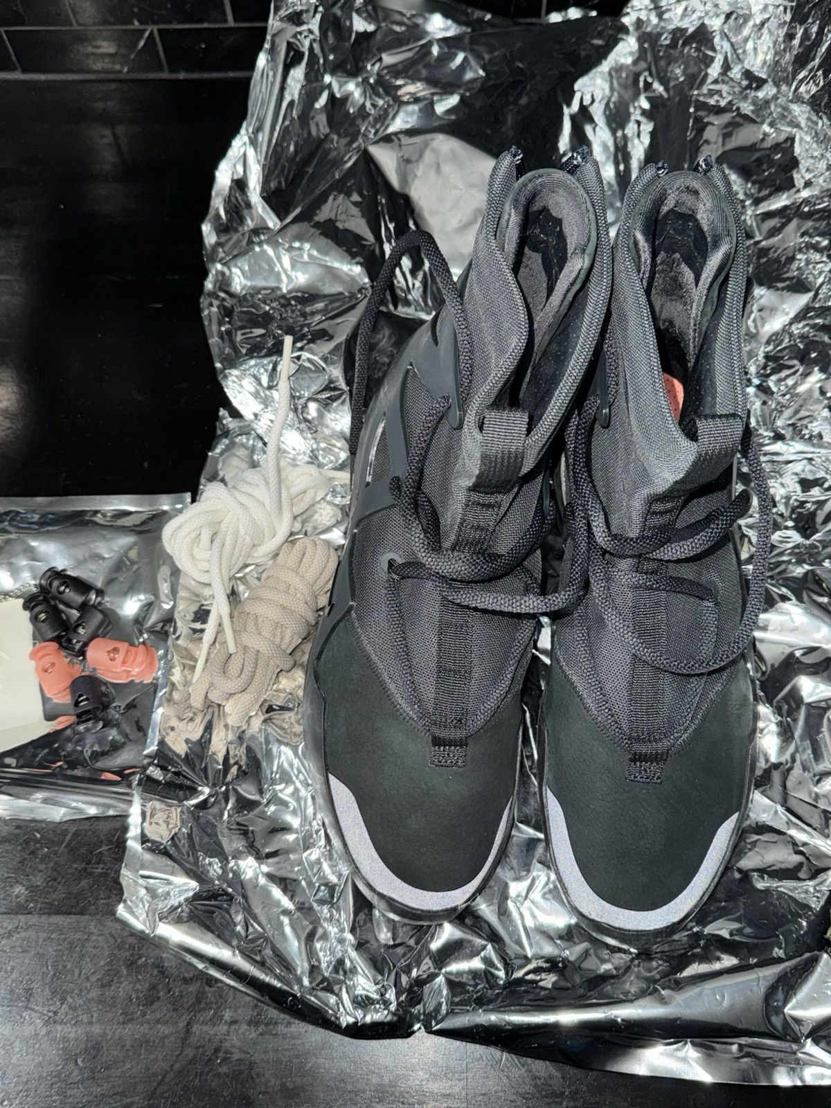 Fear of God × Nike NIKE AIR FEAR OF GOD 1 TRIPLE BLACK Size US 8 / EU 41 - 6 Thumbnail