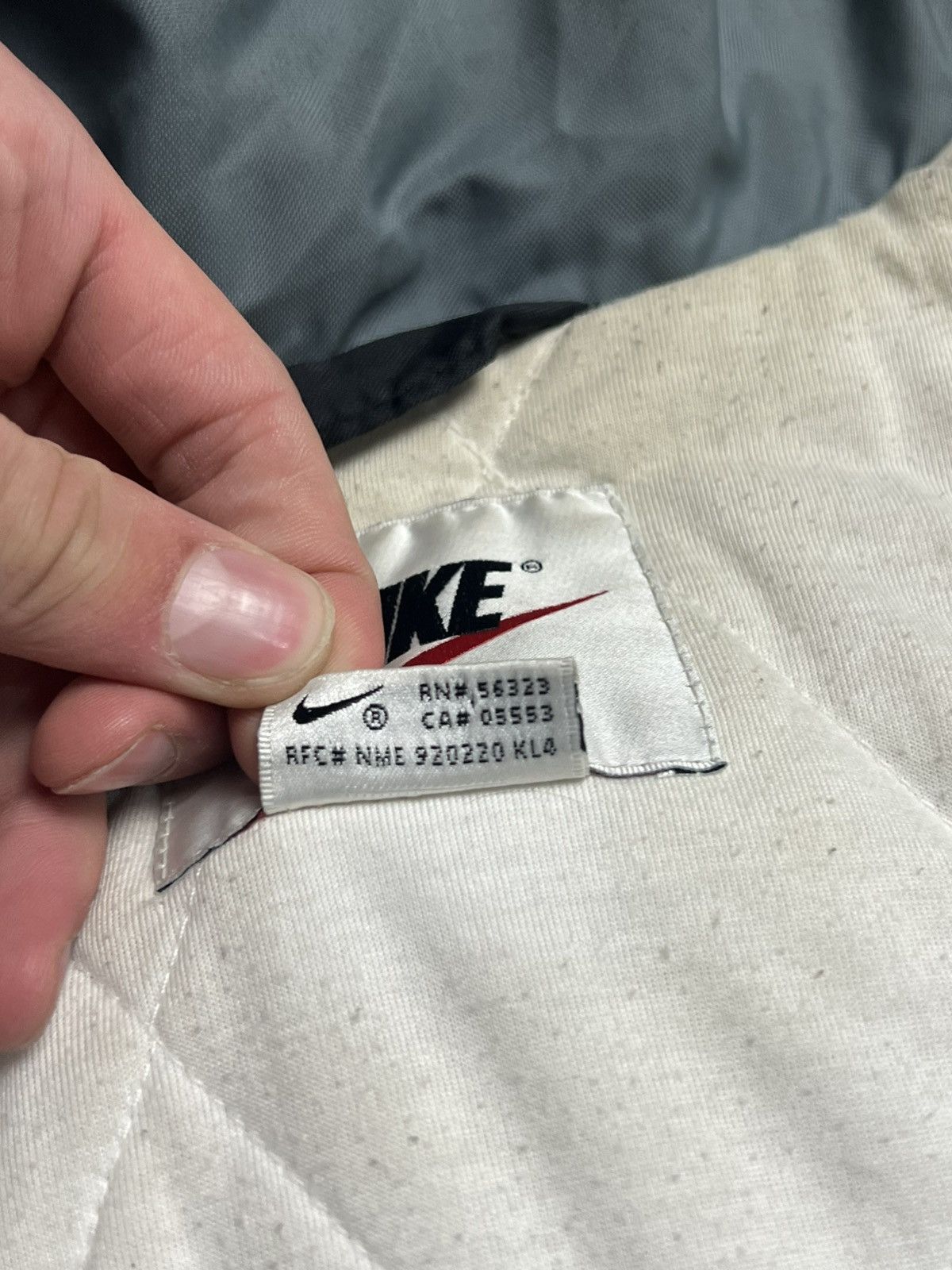 Nike Vintage Nike Puffer Jacket Big Logo 90s Very Rare Size US XL / EU 56 / 4 - 13 Thumbnail