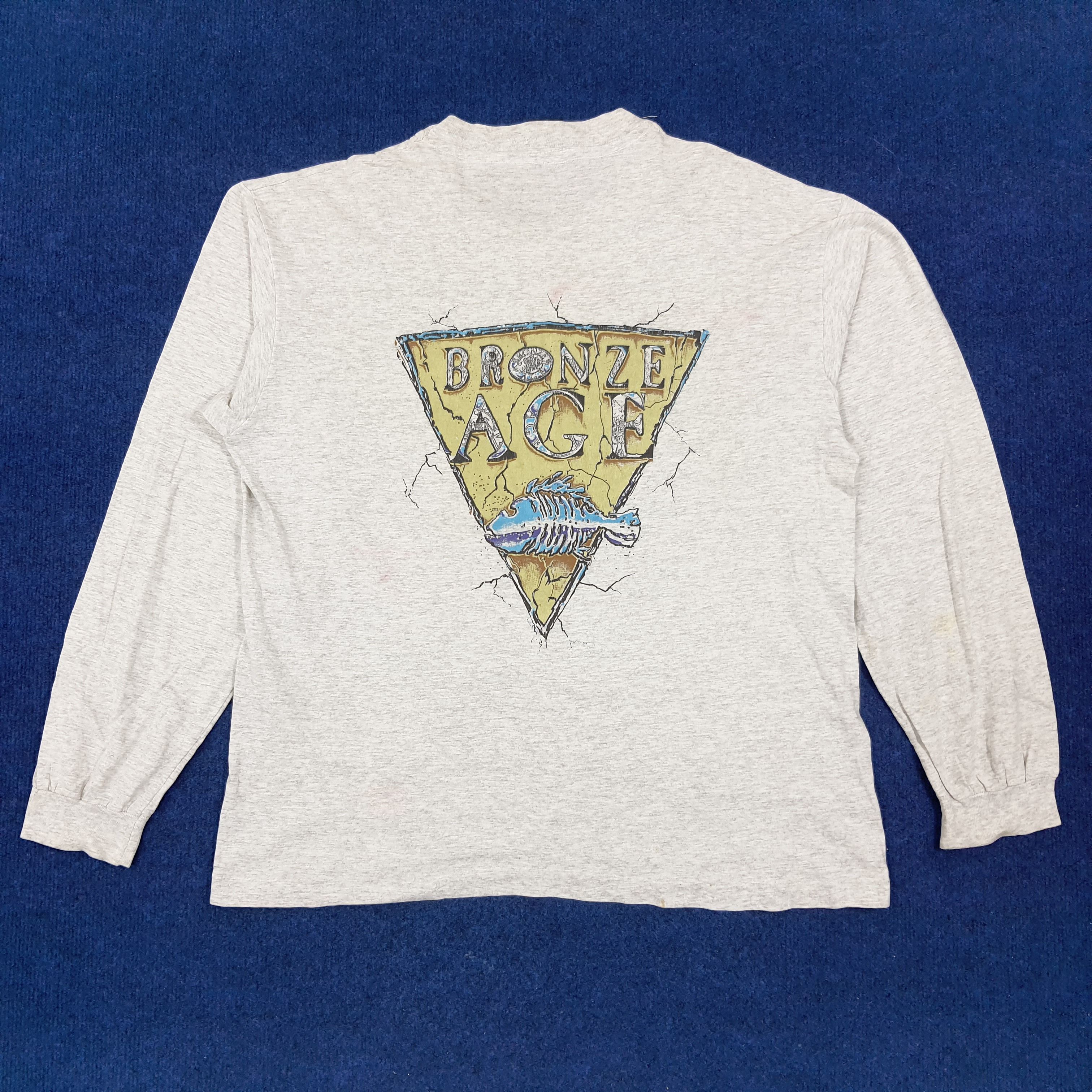 Vintage Vintage Bronze Age Original Trade Mark Long Sleeve Tshirt Size US L / EU 52-54 / 3 - 1 Thumbnail