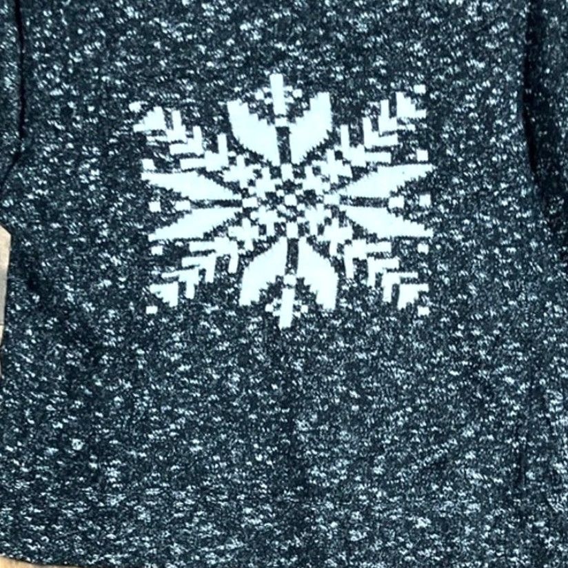 Vintage Christopher & Banks Womens Sweater Black Snowflake 3/4 Sleeve Large Knit Pullover Winter Women L Cowl Neck Regular-Size Size L / US 10 / IT 46 - 3 Thumbnail