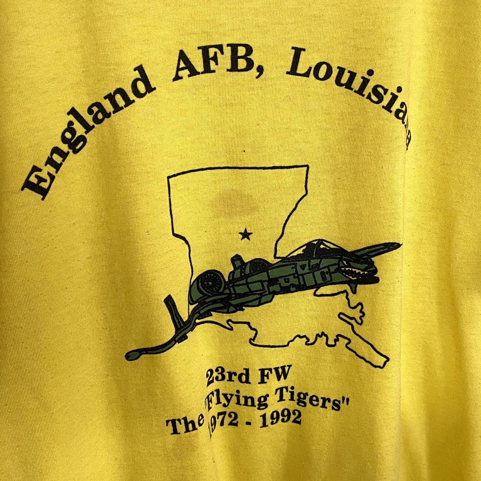 Vintage Flying Tigers 23rd England Air Force Base Louisiana T Shirt Size US L / EU 52-54 / 3 - 2 Thumbnail