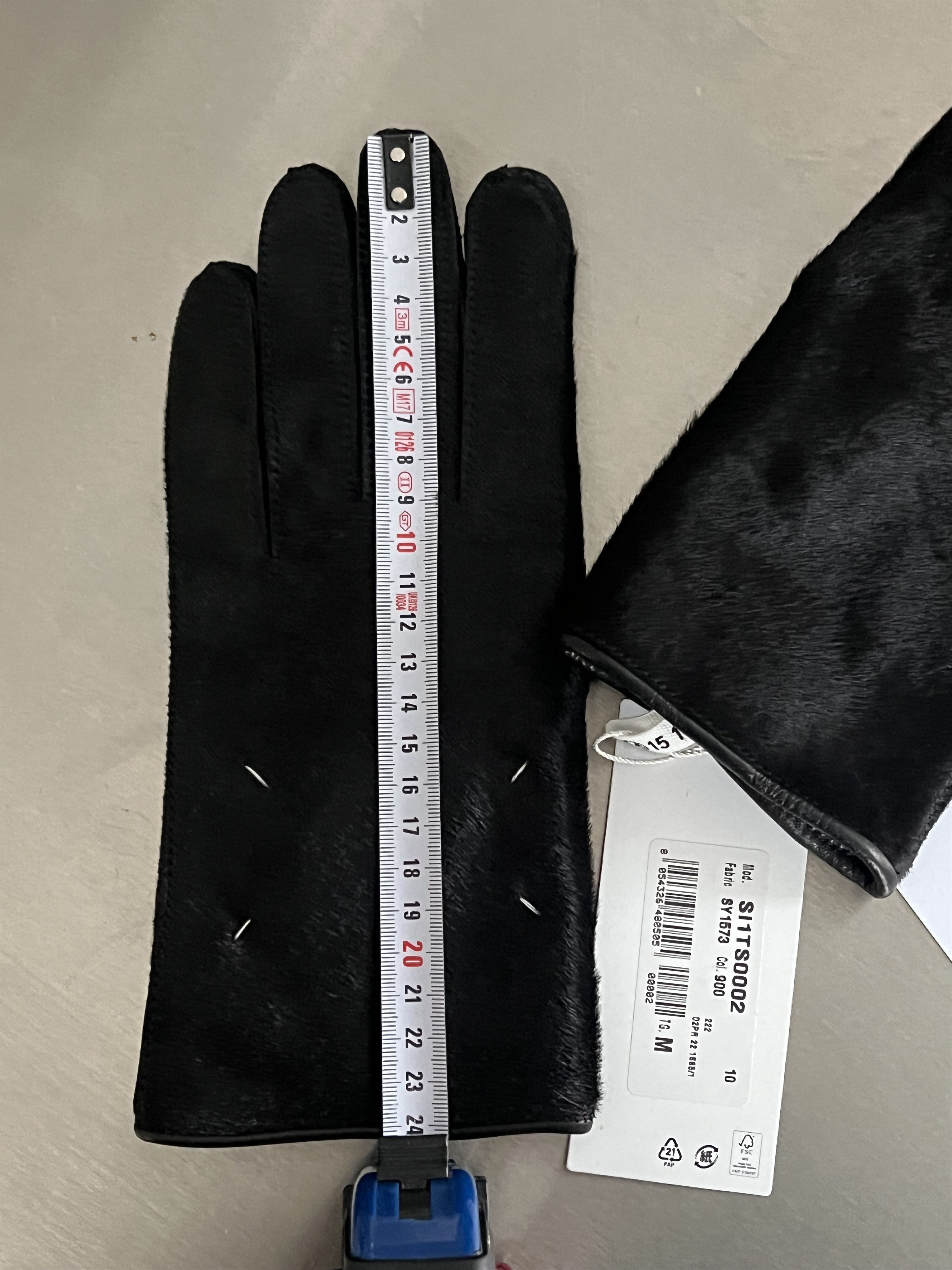 Maison Margiela Four stitch leather pony gloves Size 40 - 9 Thumbnail