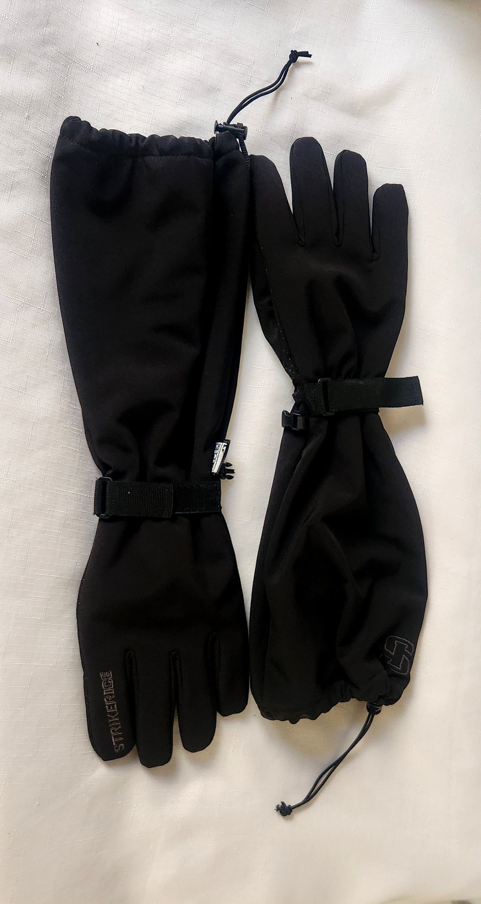 Other Striker ice si deep reach snow gloves sz XL Black 3M Thinsul Size ONE SIZE - 1 Thumbnail