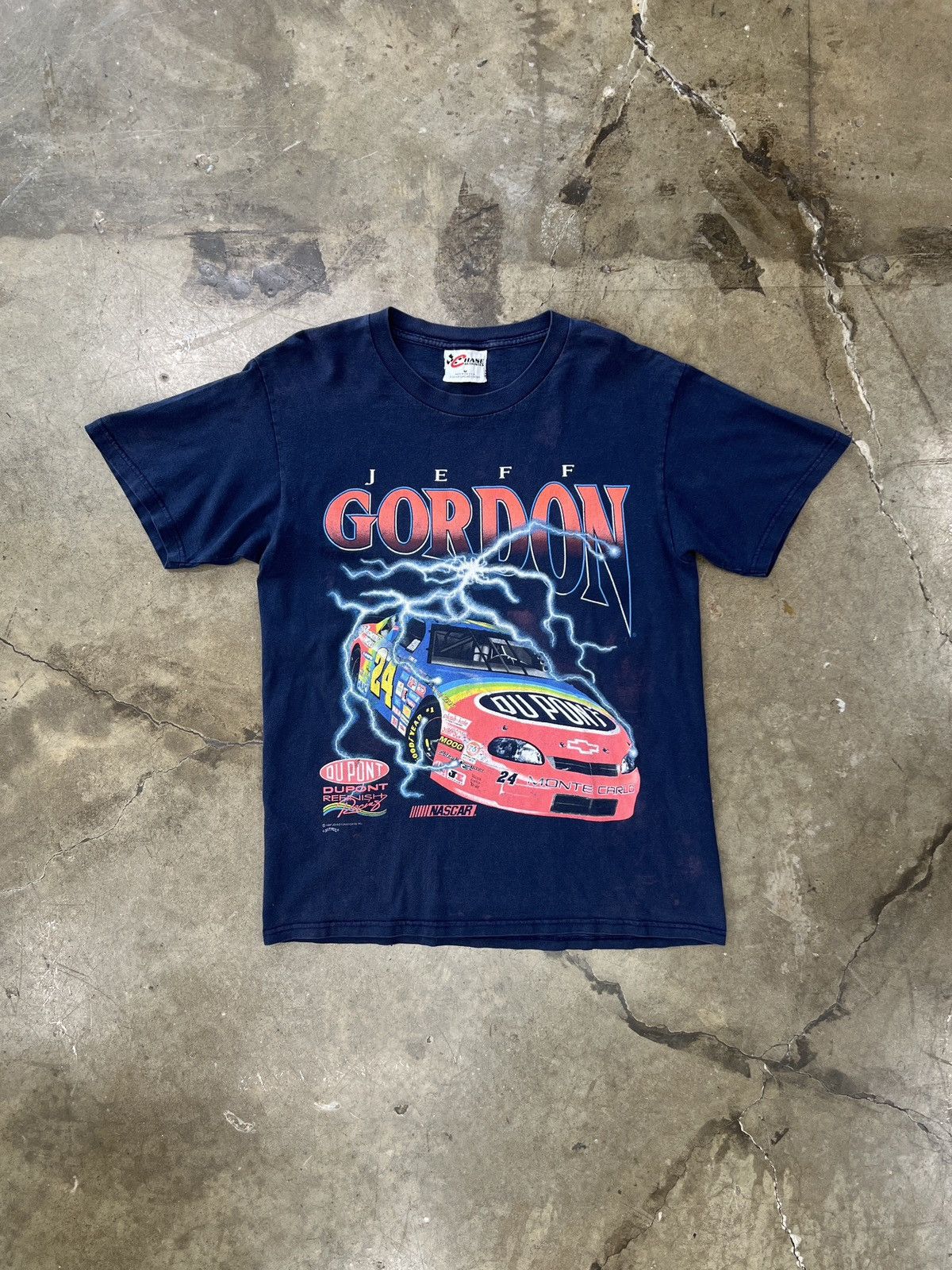 NASCAR Vintage 1997 Jeff Gordon DuPont Racing Tee Medium Size US M / EU 48-50 / 2 - 2 Thumbnail