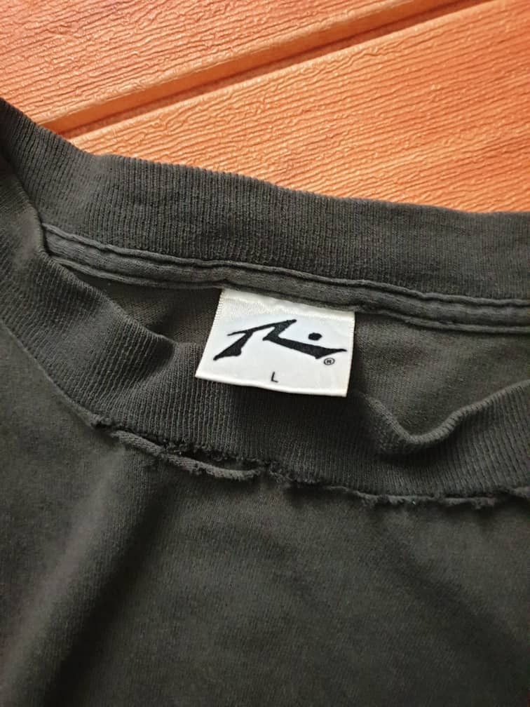 Rusty Vintage Rusty faded black tear Shirt Size US L / EU 52-54 / 3 - 2 Thumbnail