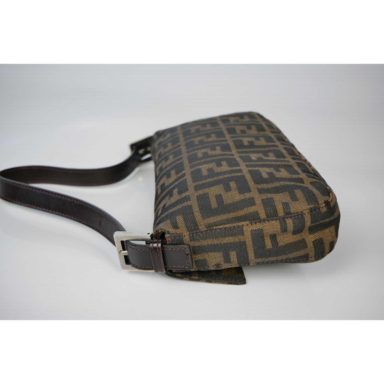 Fendi Baguette Shoulder Bag Size ONE SIZE - 7 Thumbnail