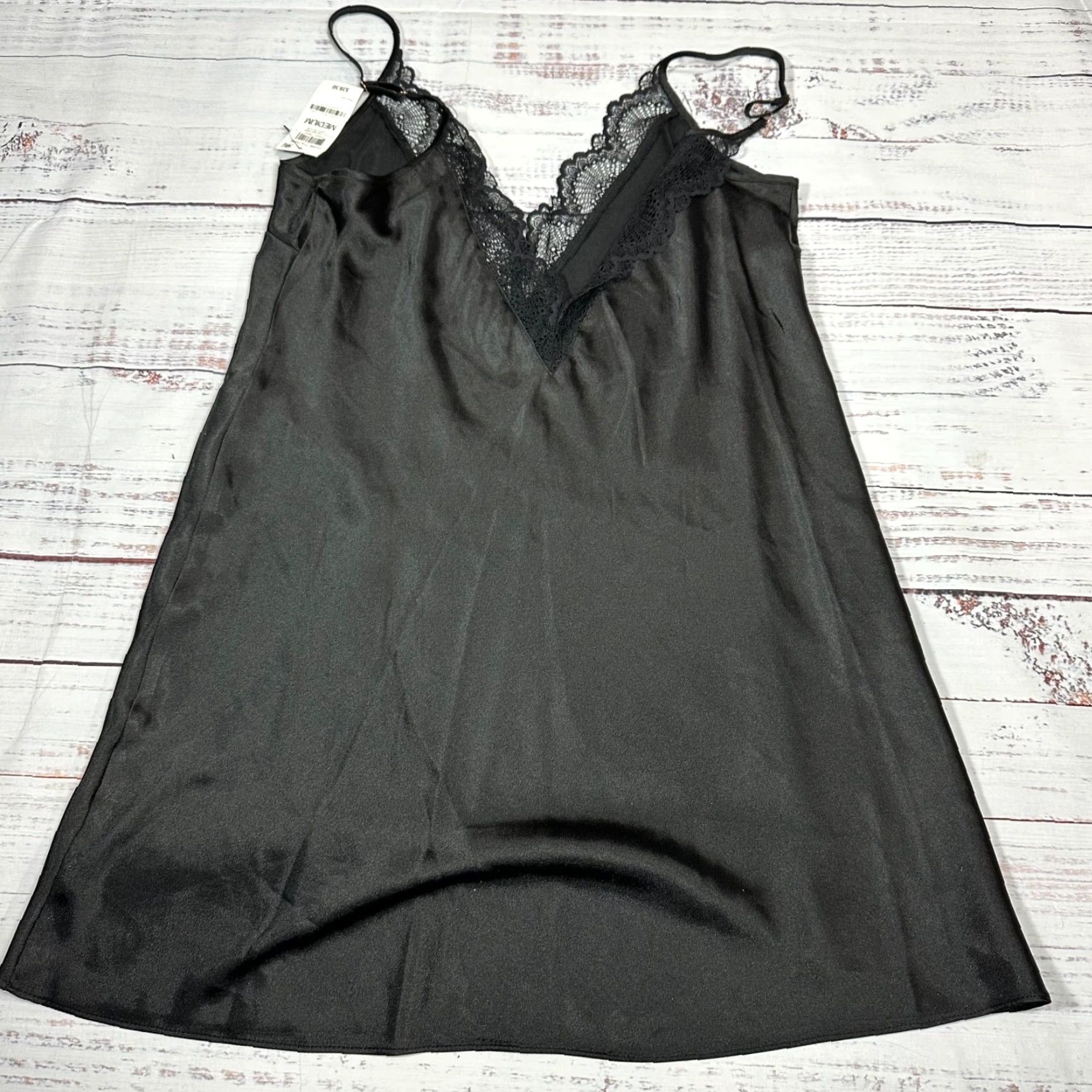 Vintage INC International Concepts Camisole Slip Top Black Lace Neck Womens M Size M / US 6-8 / IT 42-44 - 4 Thumbnail