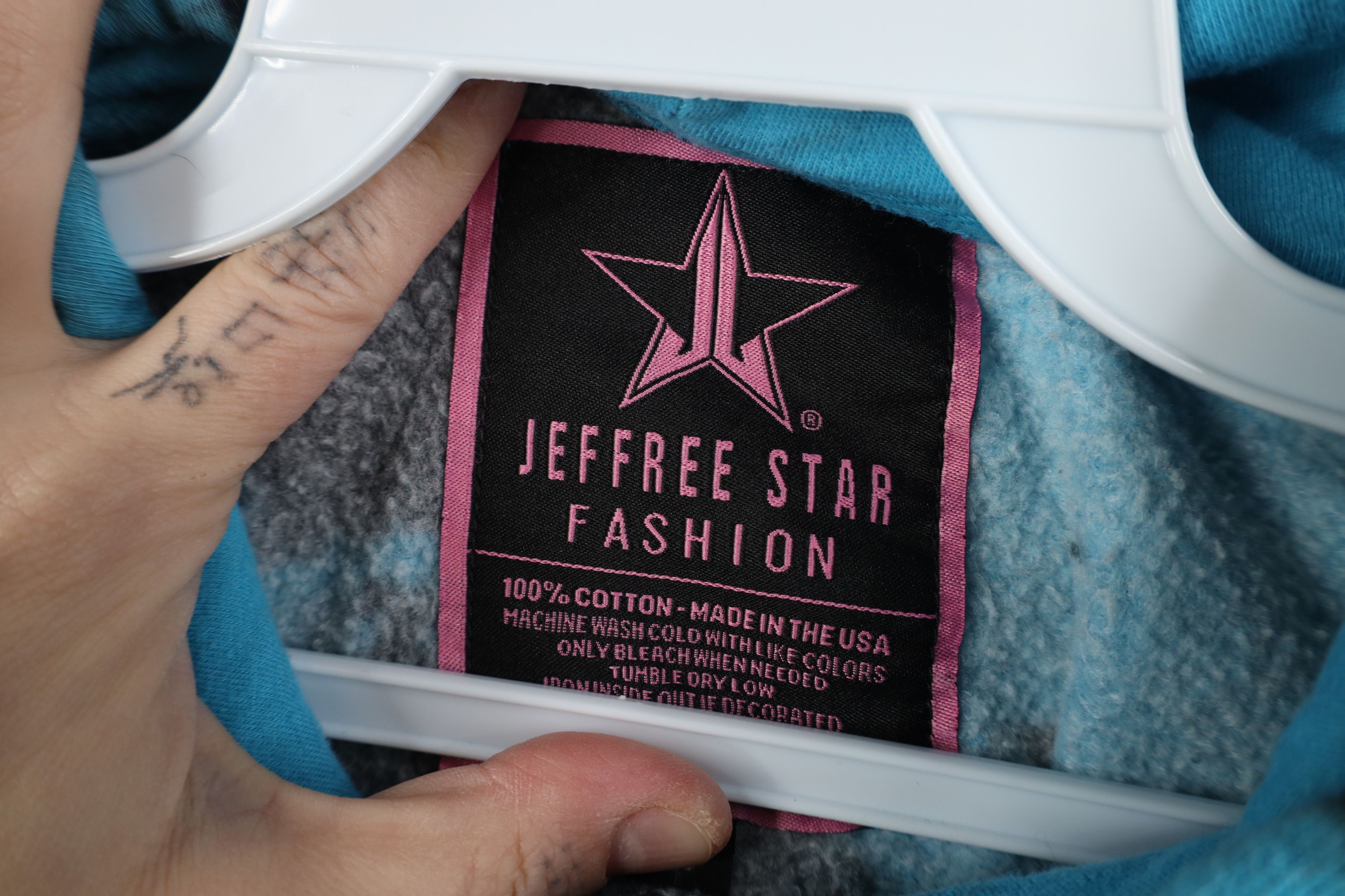 Vintage Jeffree Star Cosmetics Acid Wash Hoodie Sweatshirt USA Size S / US 4 / IT 40 - 7 Thumbnail