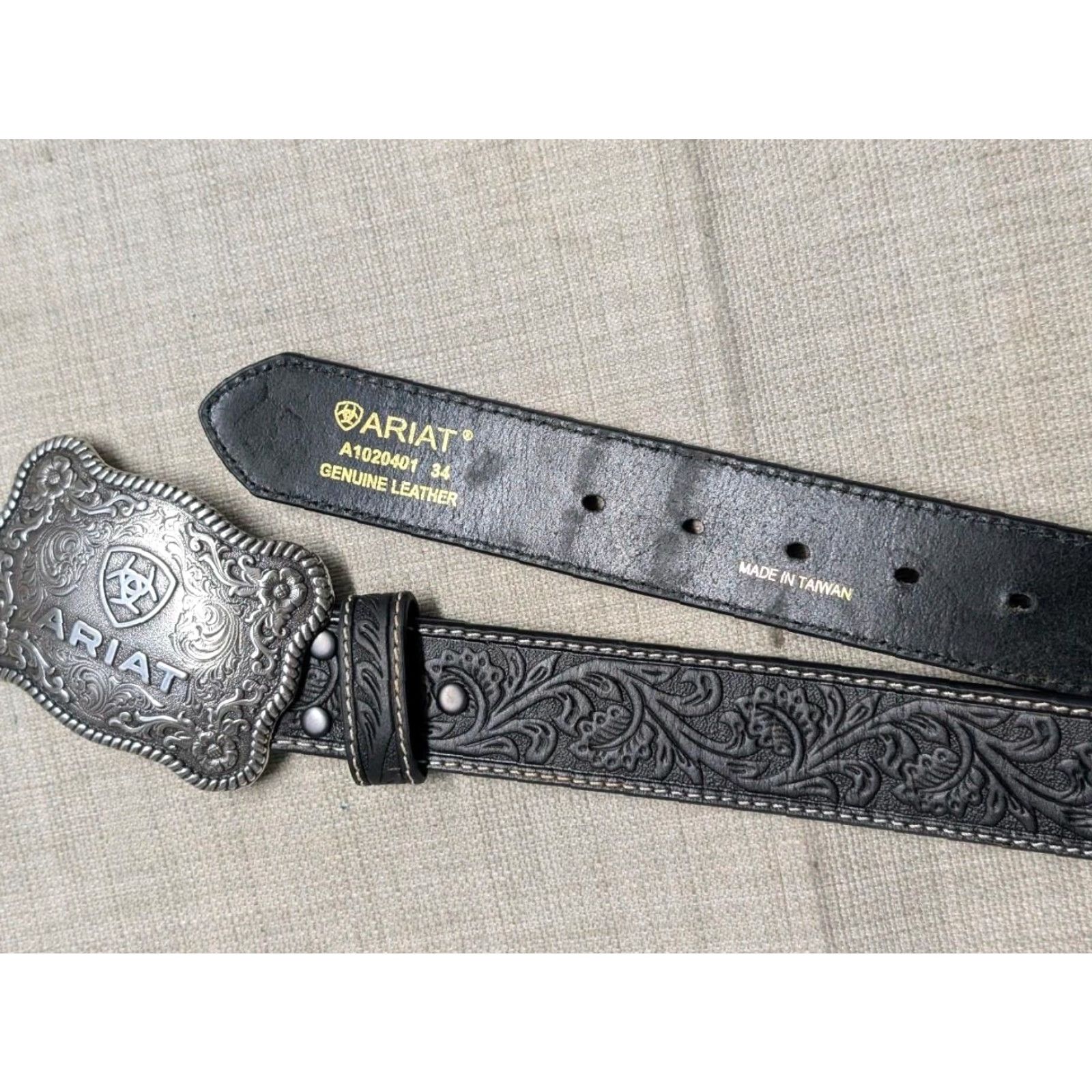 Ariat VINTAGE ARIAT belt Western Belt 34 black Leather tooled scrolling 1-3/8" 34 Mens Size 34 - 5 Thumbnail