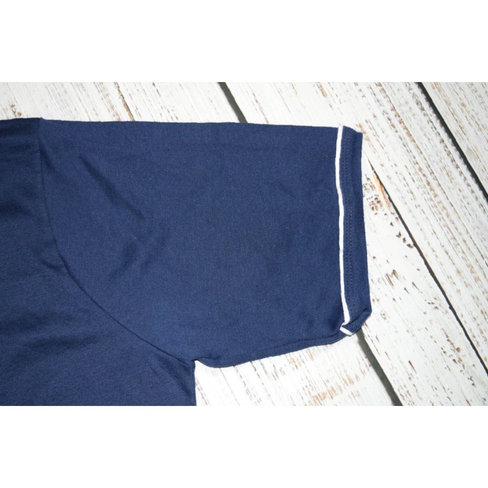 Lacoste VINTAGE Lacoste T-Shirt 50/50 Poly Cotton Classic Crew Neck Blue Green Gator Tennis 60s 70s Mens M Size US M / EU 48-50 / 2 - 3 Thumbnail