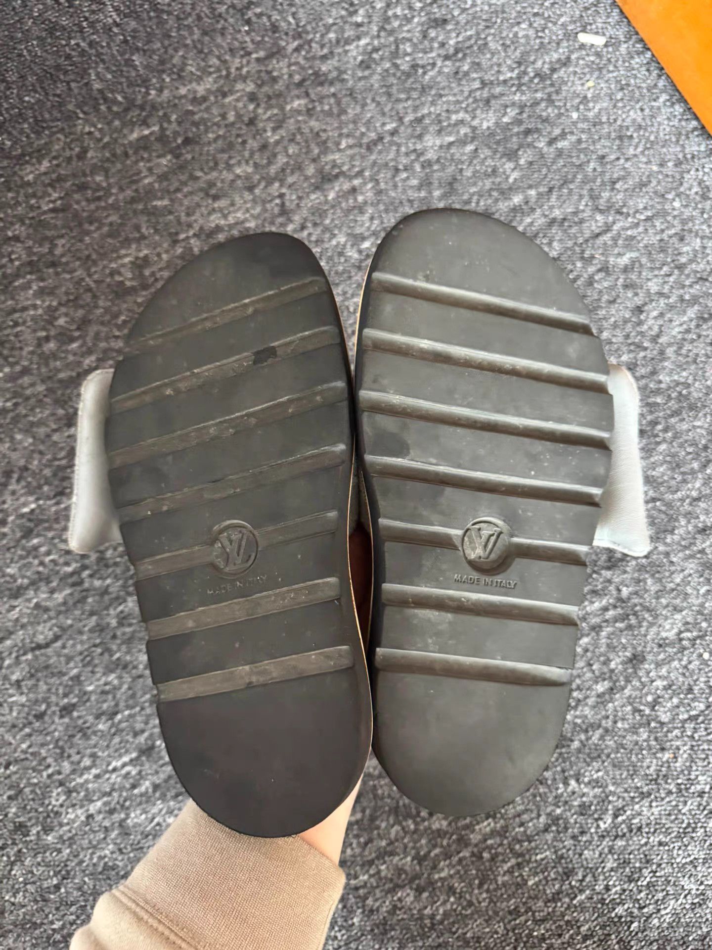 Louis Vuitton LOUIS VUITTON Pool Pillow Comfort Denim Mules K13 Size US 7 / IT 37 - 6 Thumbnail