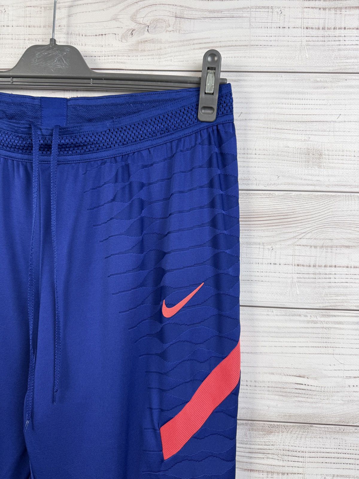 Nike Nike FC Barcelona Track Suit Set Track Jacket /Pants Size US XL / EU 56 / 4 - 16 Thumbnail