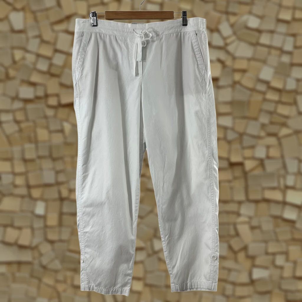 Talbots Relevant Keywords: "Talbots," "White Cotton Tencel," "Relaxed Pants," "Women Size 34" / US 12 / IT 48 - 1 Thumbnail